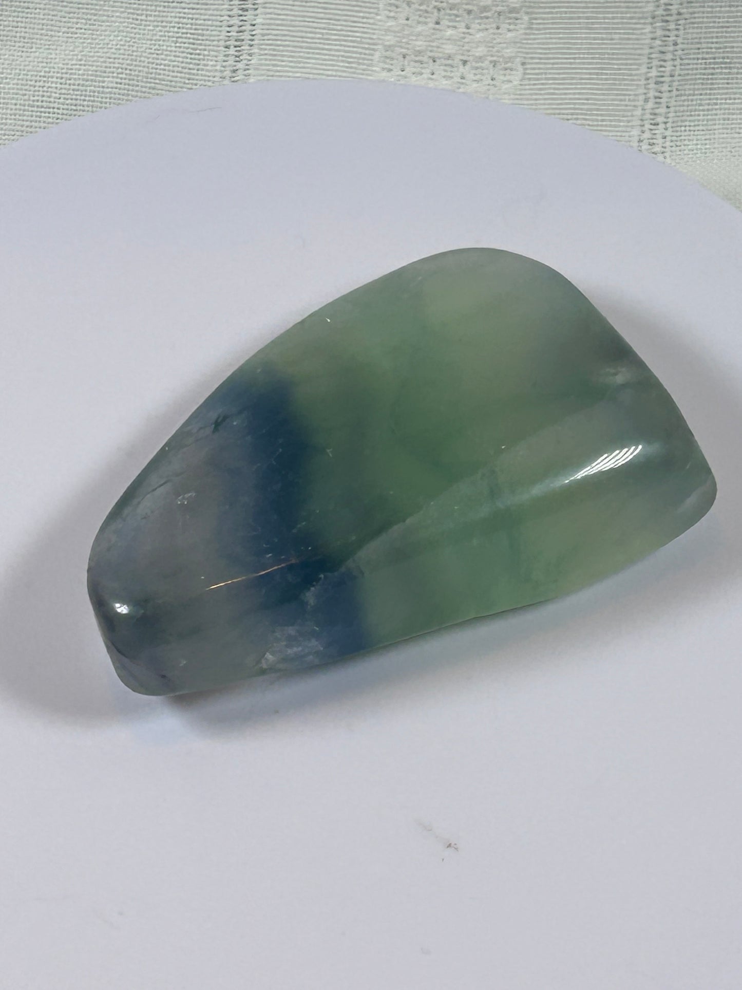 (#101) - FLUORITE PALM STONE FREE FORM POLISHED - NEW
