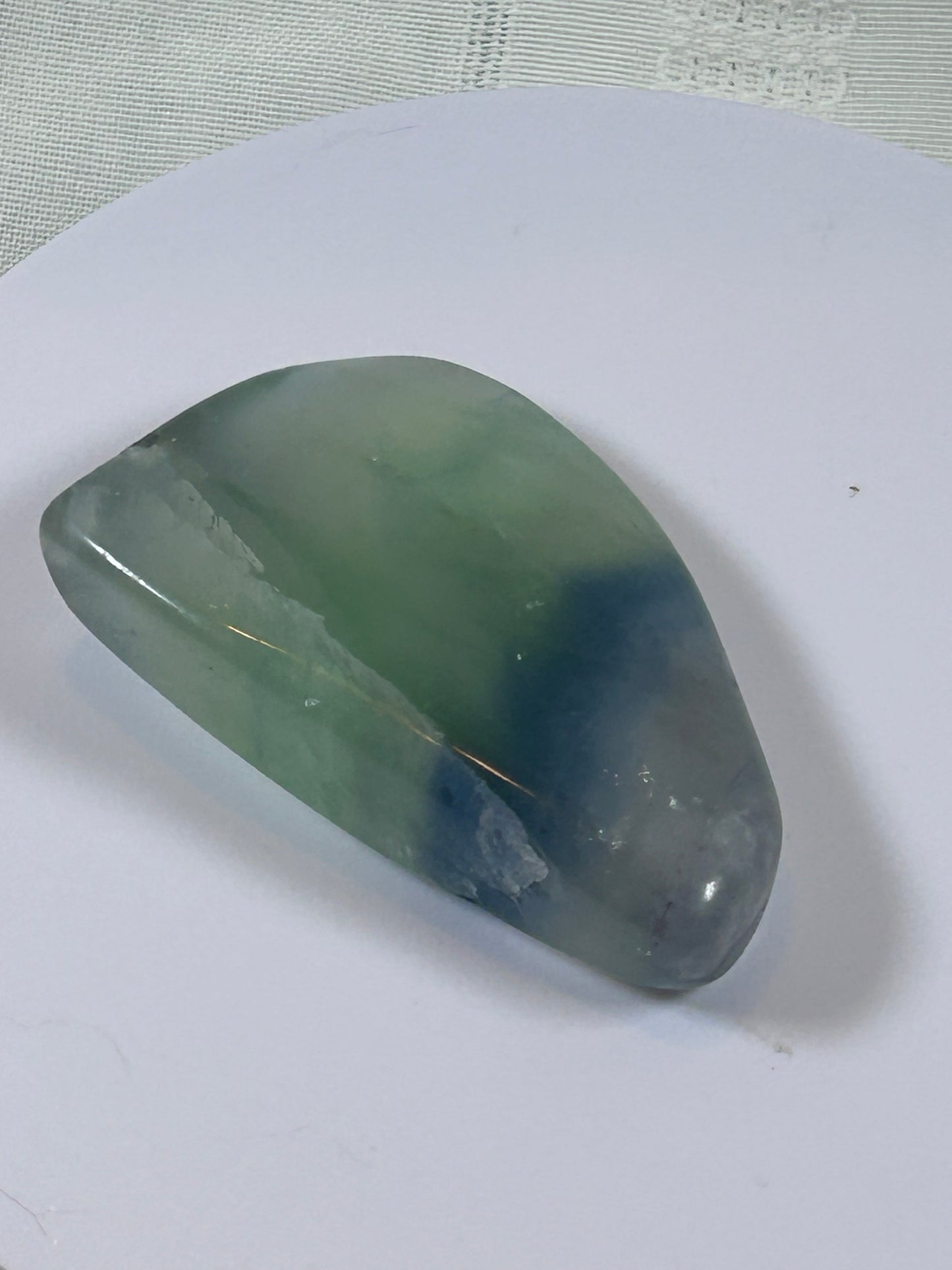 (#101) - FLUORITE PALM STONE FREE FORM POLISHED - NEW