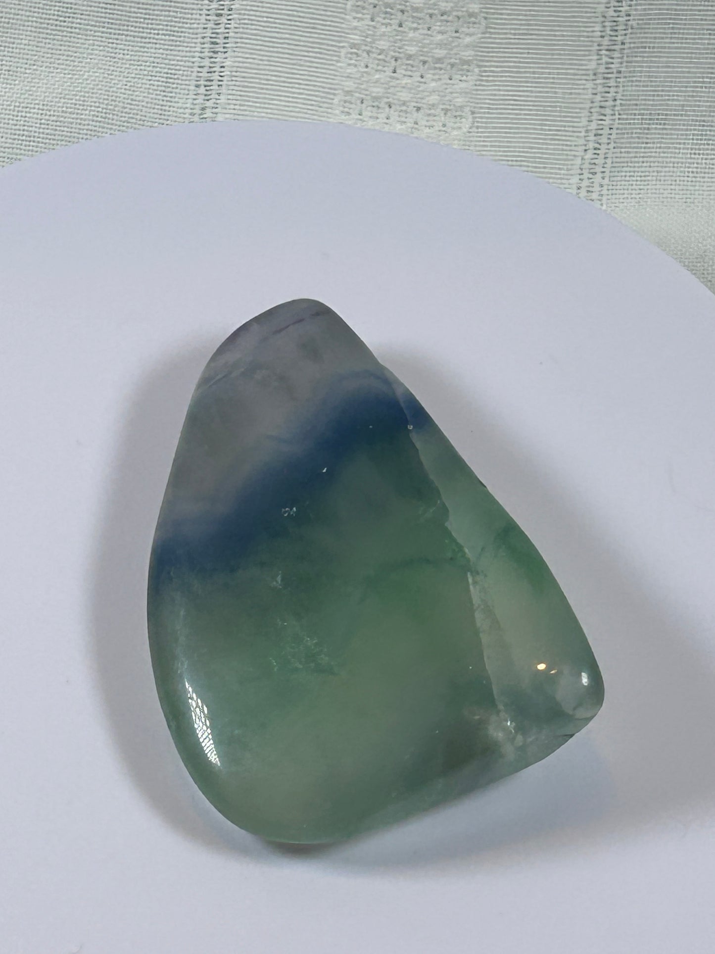 (#101) - FLUORITE PALM STONE FREE FORM POLISHED - NEW