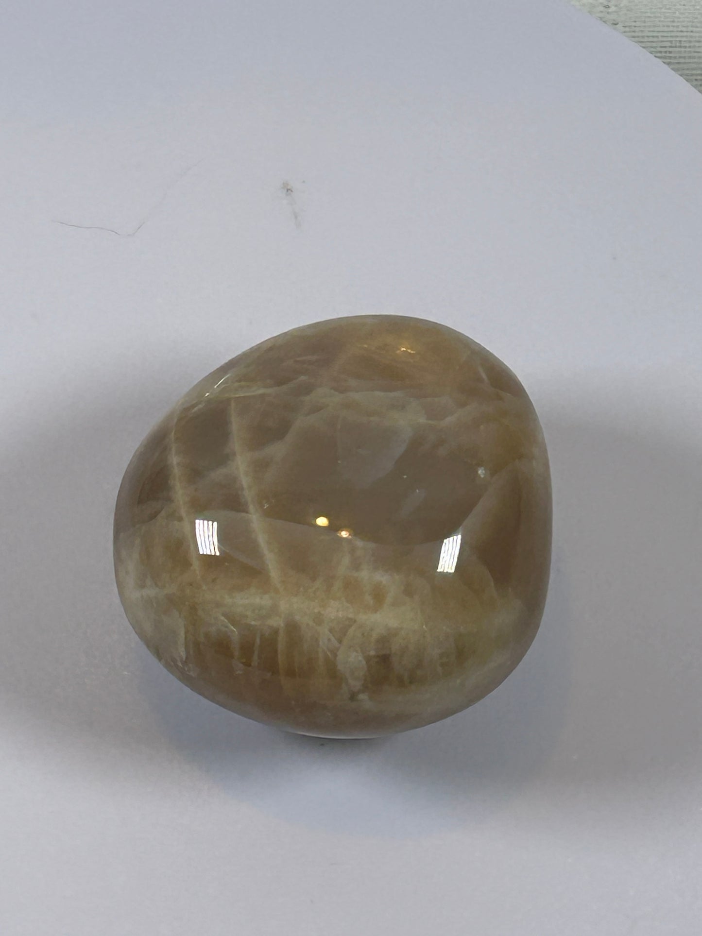 (#104) - PEACH MOONSTONE PALM STONE POLISHED - NEW