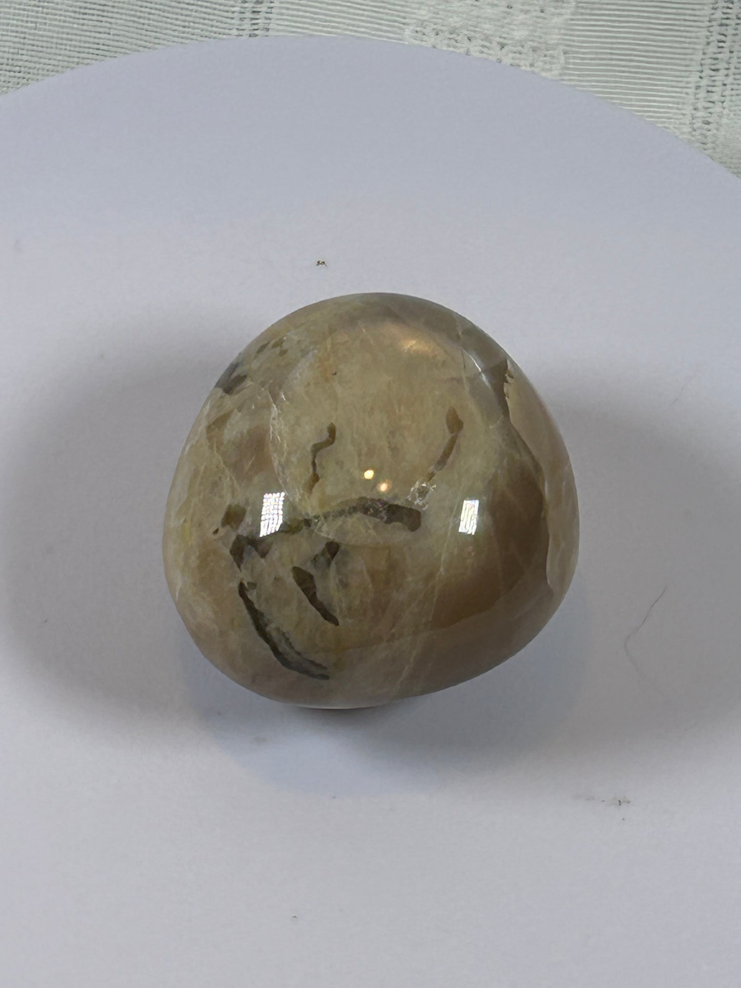 (#104) - PEACH MOONSTONE PALM STONE POLISHED - NEW