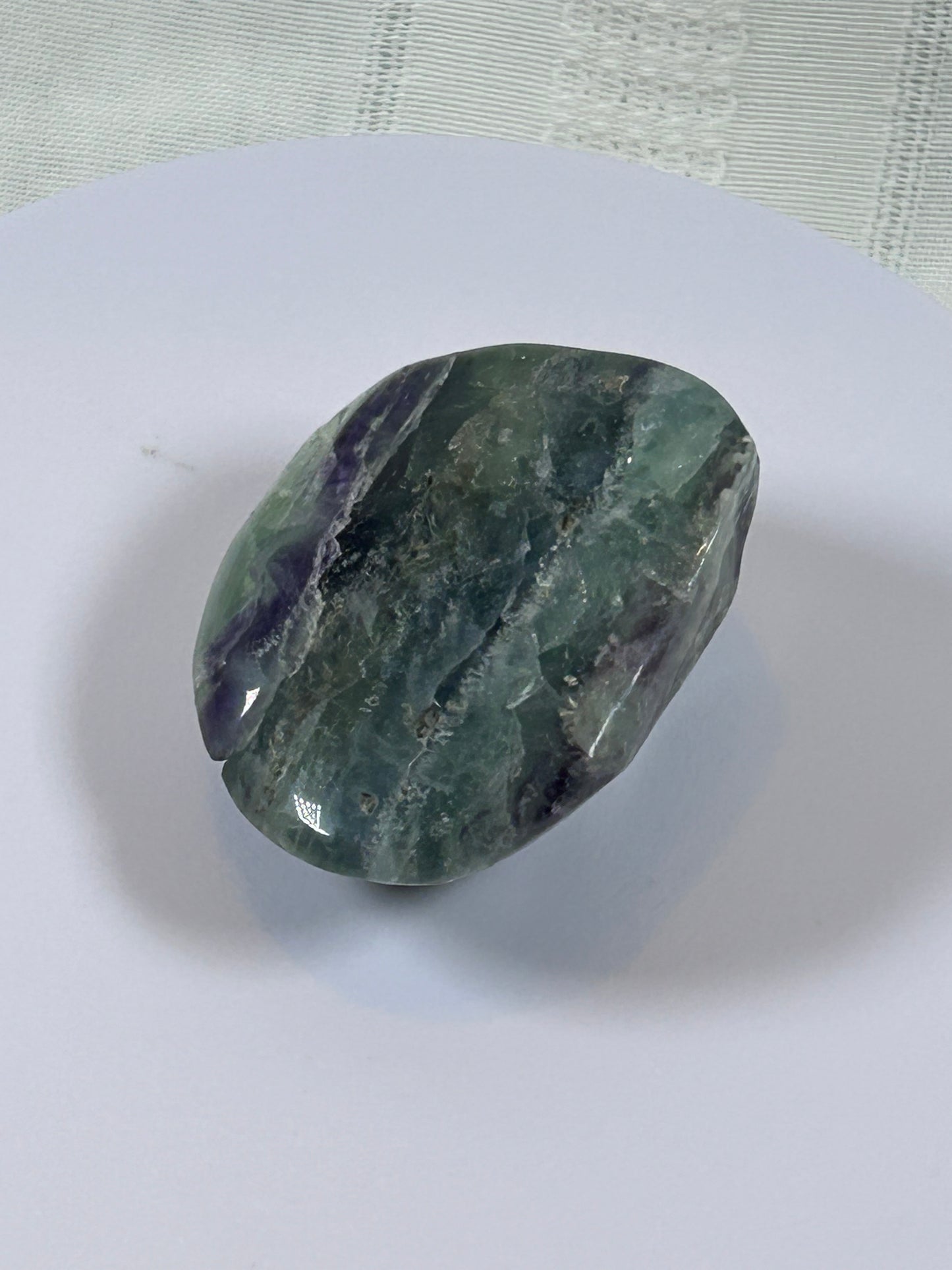 (#107) - FLUORITE PALM STONE POLISHED - NEW
