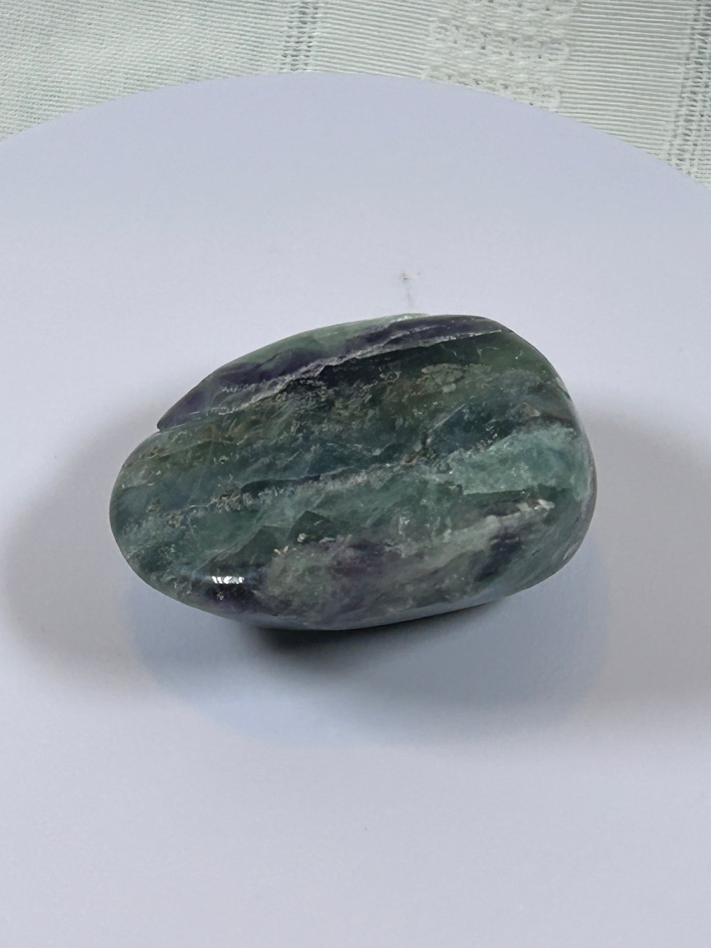 (#107) - FLUORITE PALM STONE POLISHED - NEW