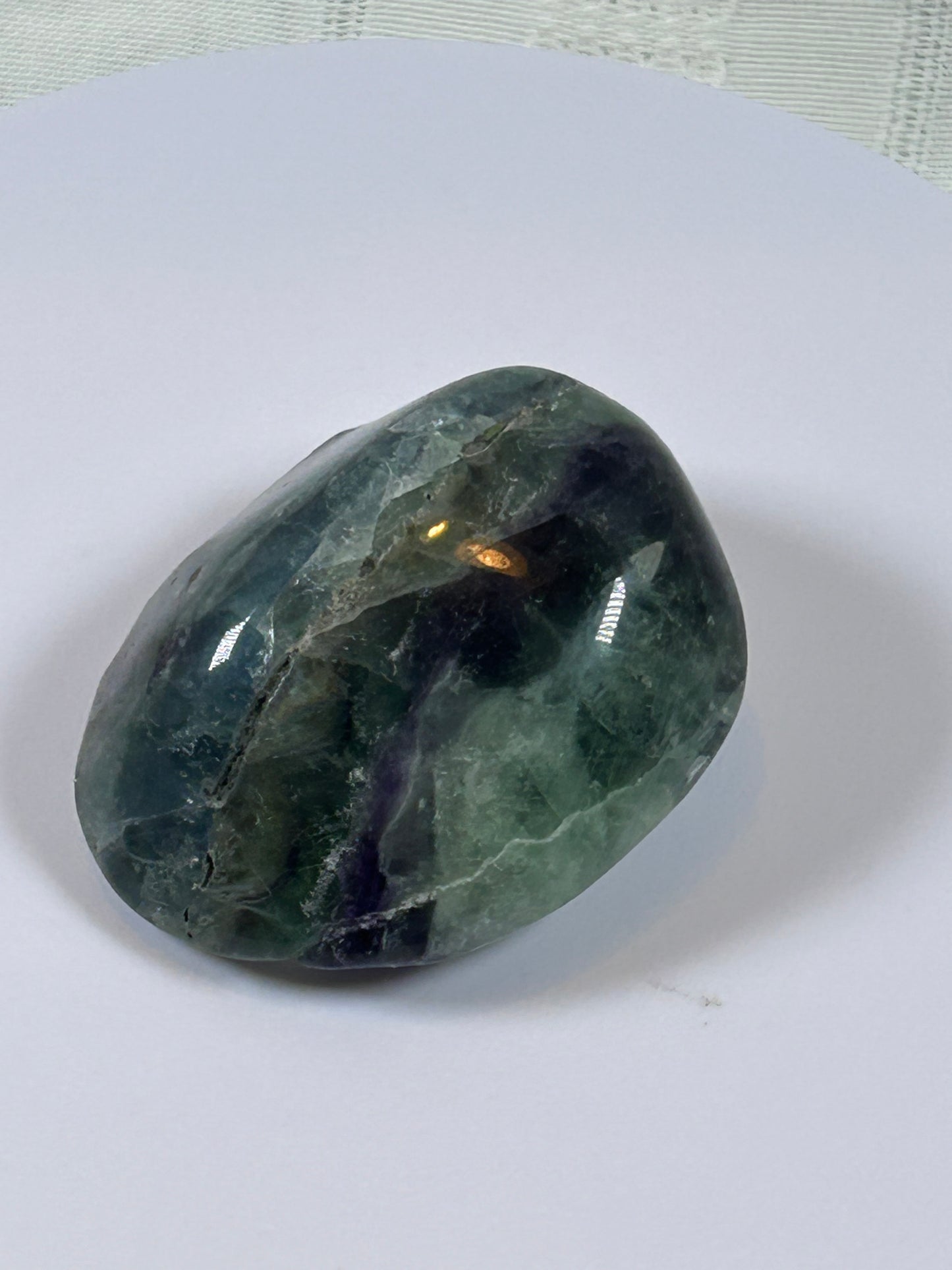 (#107) - FLUORITE PALM STONE POLISHED - NEW
