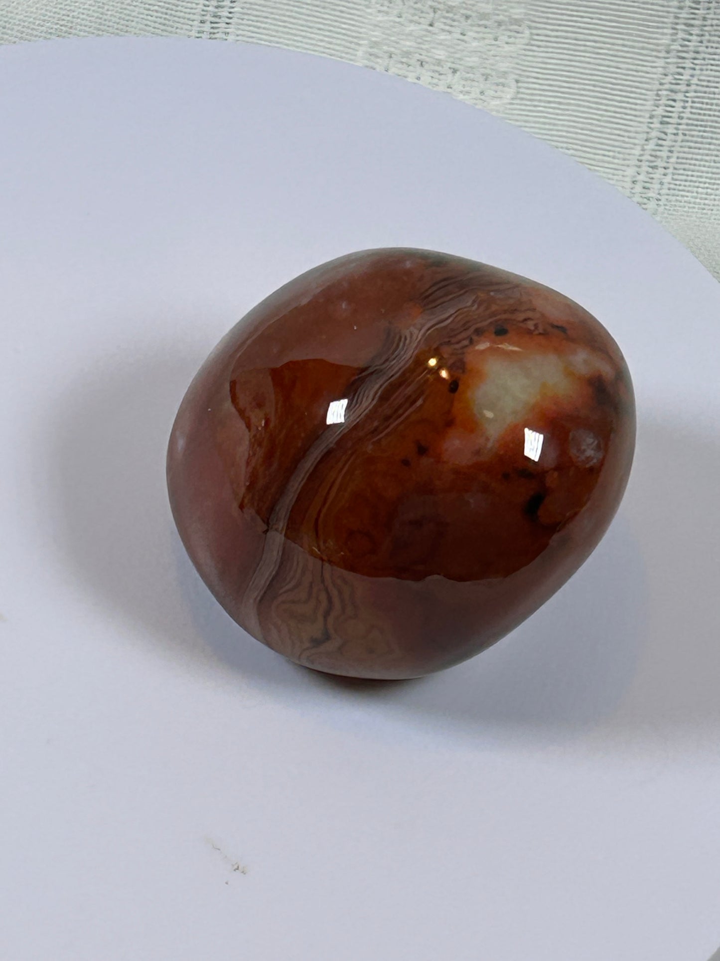 (#112) - CARNELIAN AGATE PALM STONE POLISHED - NEW