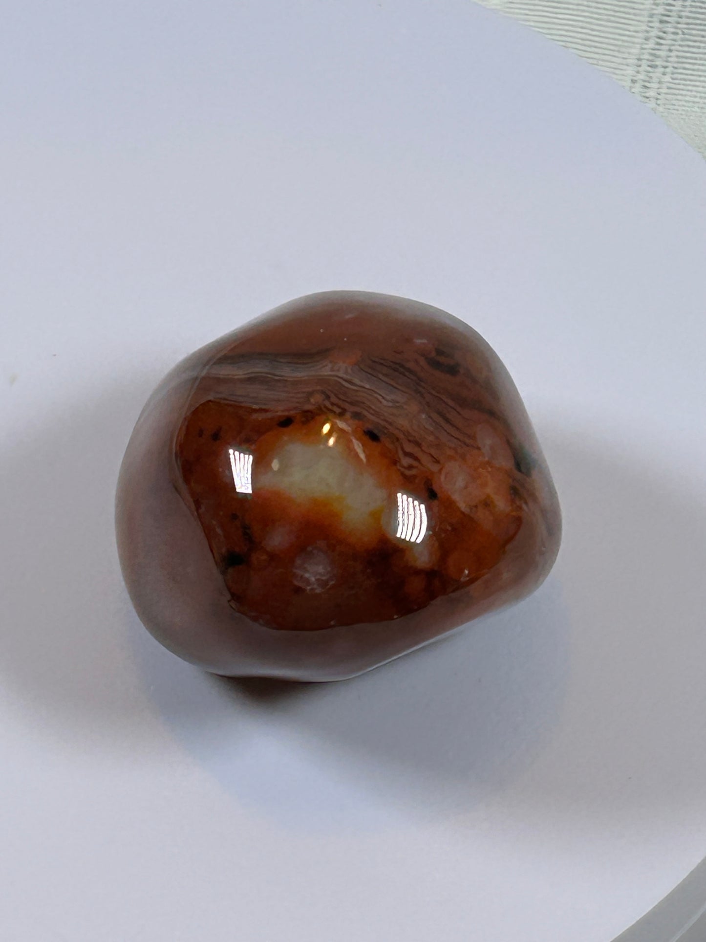 (#112) - CARNELIAN AGATE PALM STONE POLISHED - NEW
