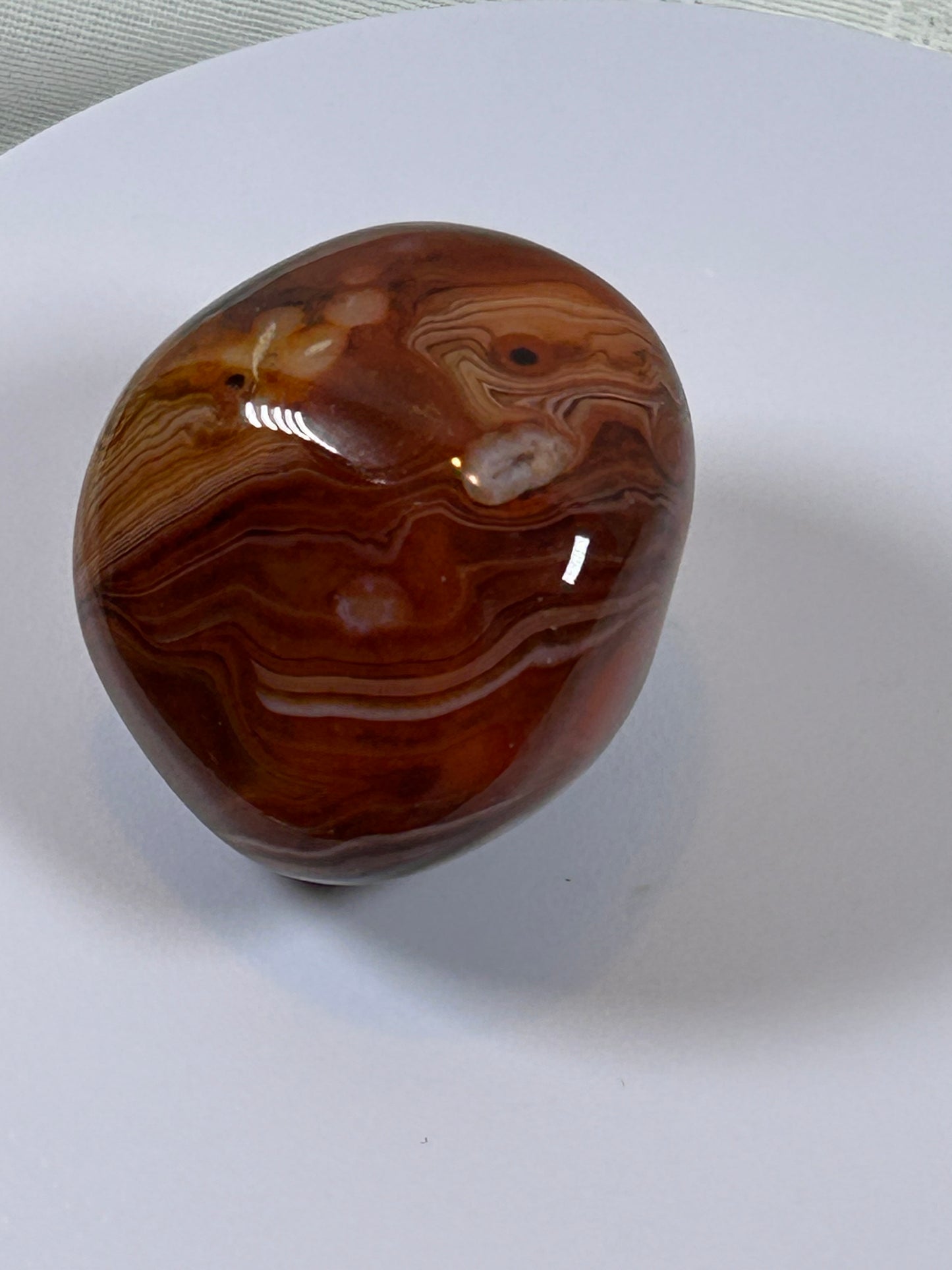 (#112) - CARNELIAN AGATE PALM STONE POLISHED - NEW