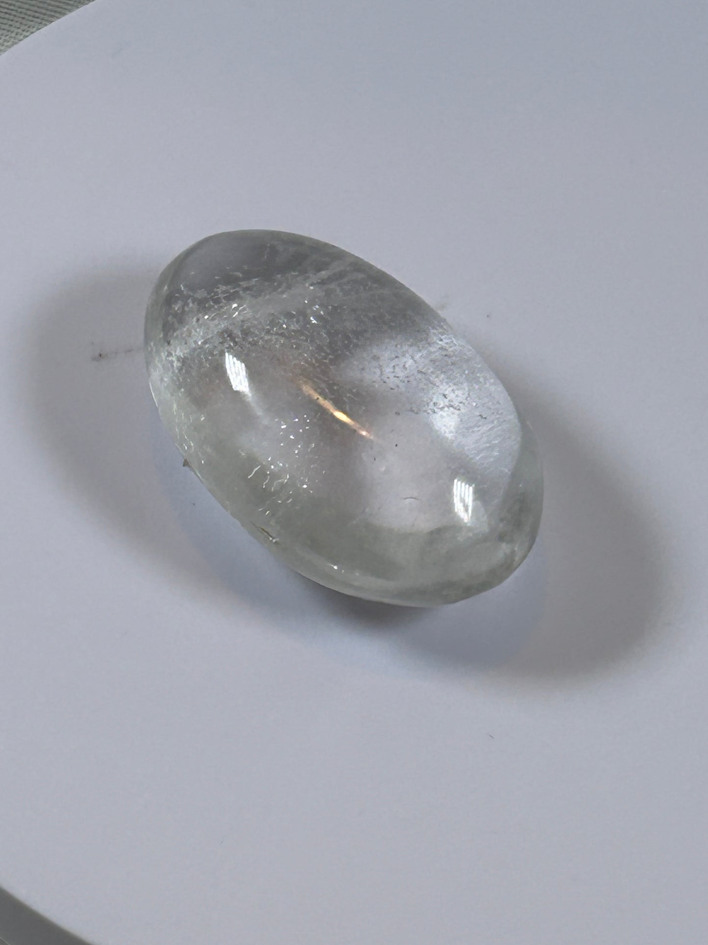 (#114) - CLEAR QUARTZ PALM STONE POLISHED - NEW