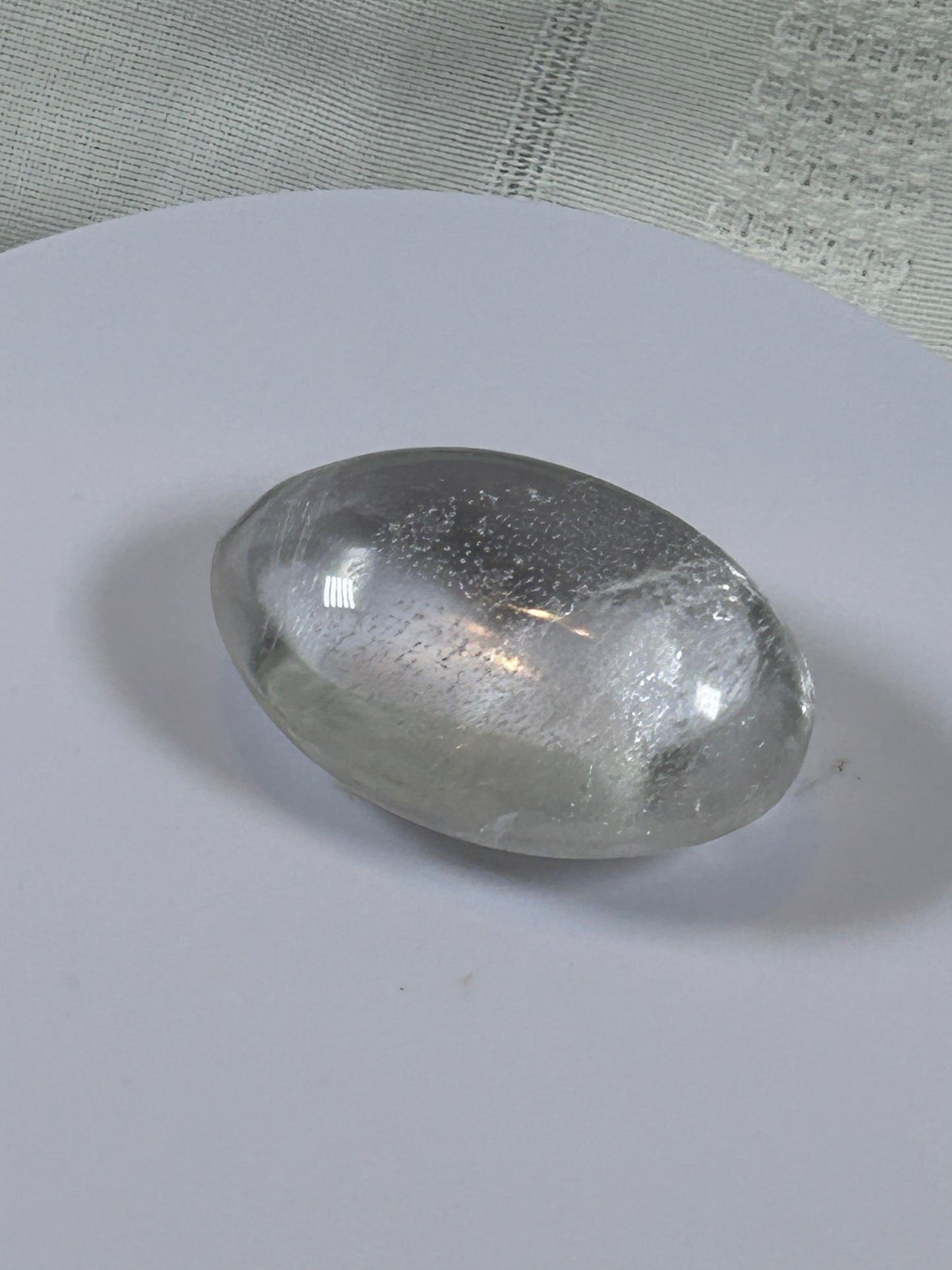 (#114) - CLEAR QUARTZ PALM STONE POLISHED - NEW