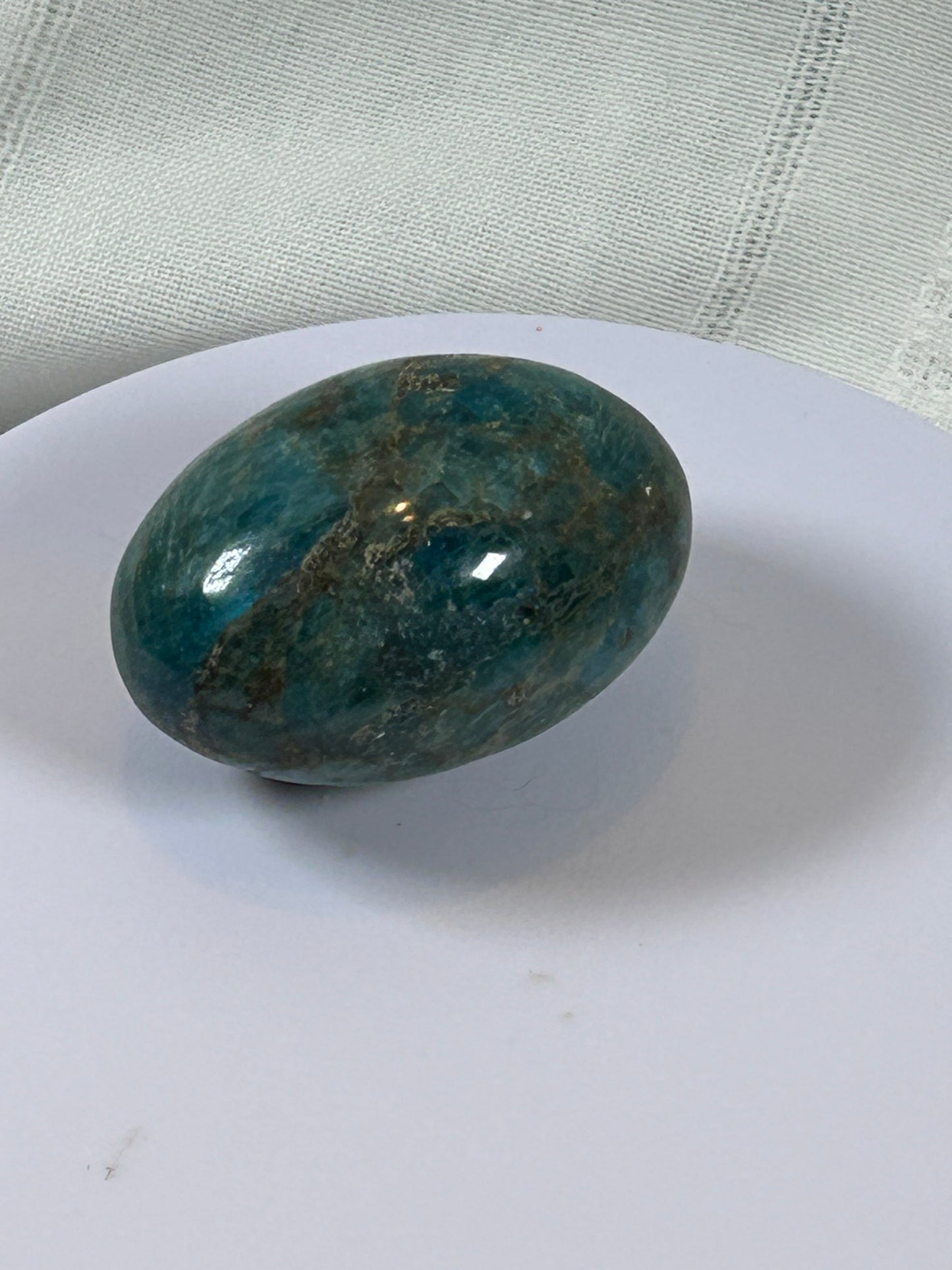 (#121) - BLUE APATITE PALM STONE POLISHED - NEW