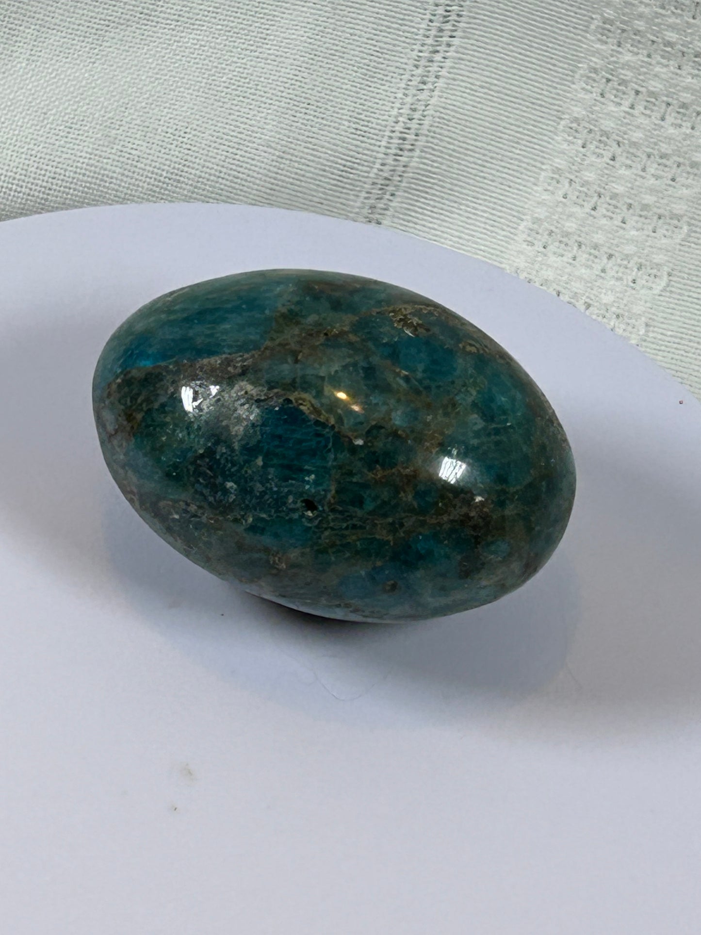 (#121) - BLUE APATITE PALM STONE POLISHED - NEW