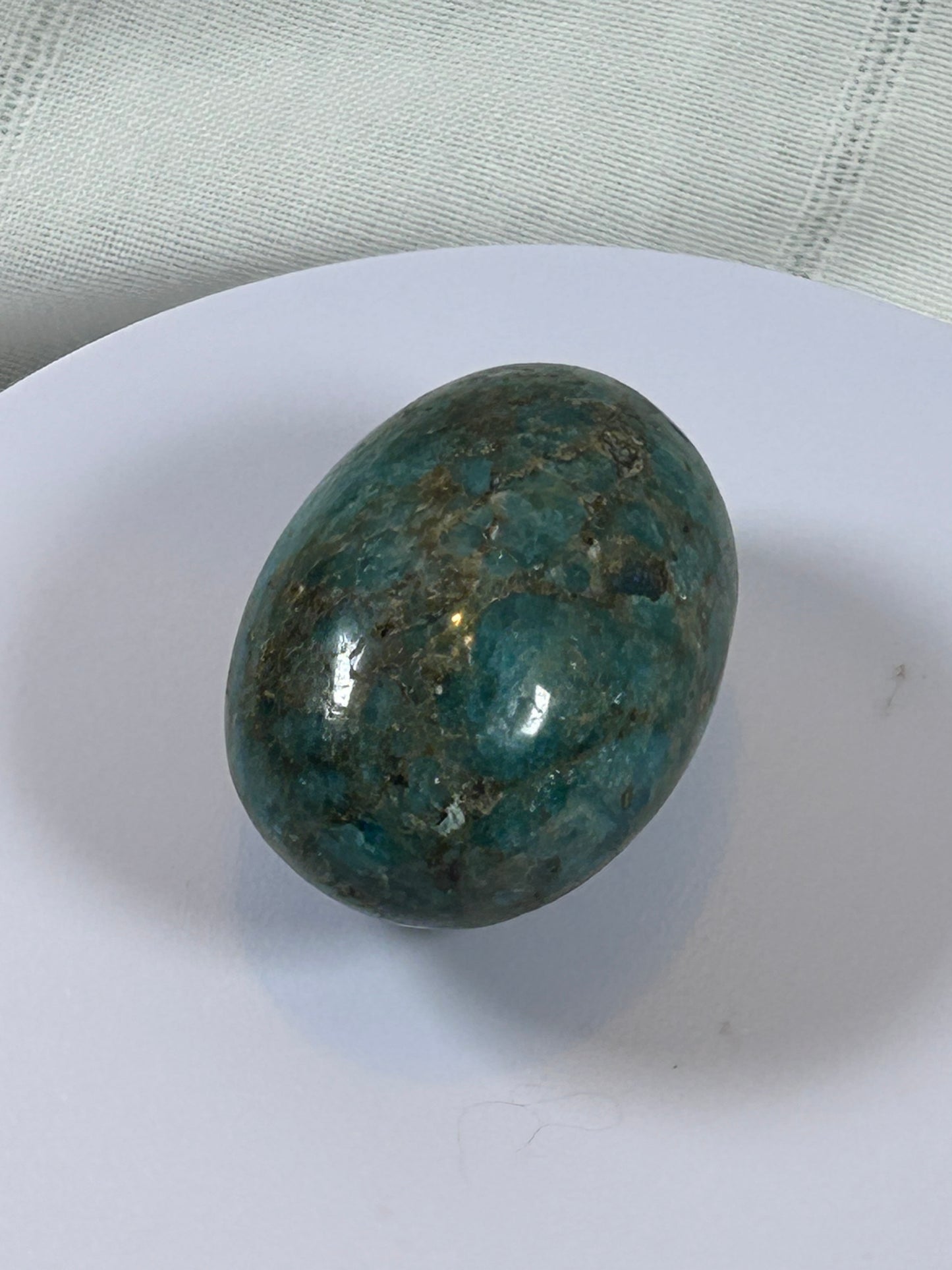 (#121) - BLUE APATITE PALM STONE POLISHED - NEW