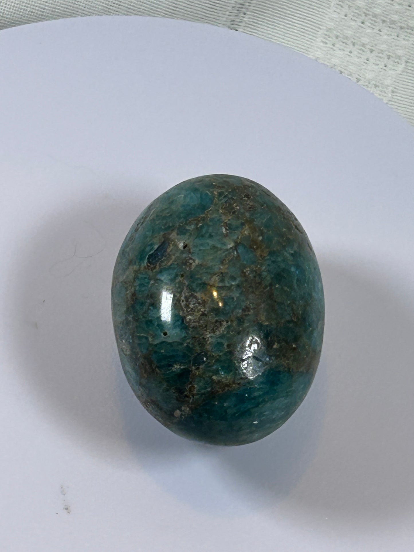 (#121) - BLUE APATITE PALM STONE POLISHED - NEW