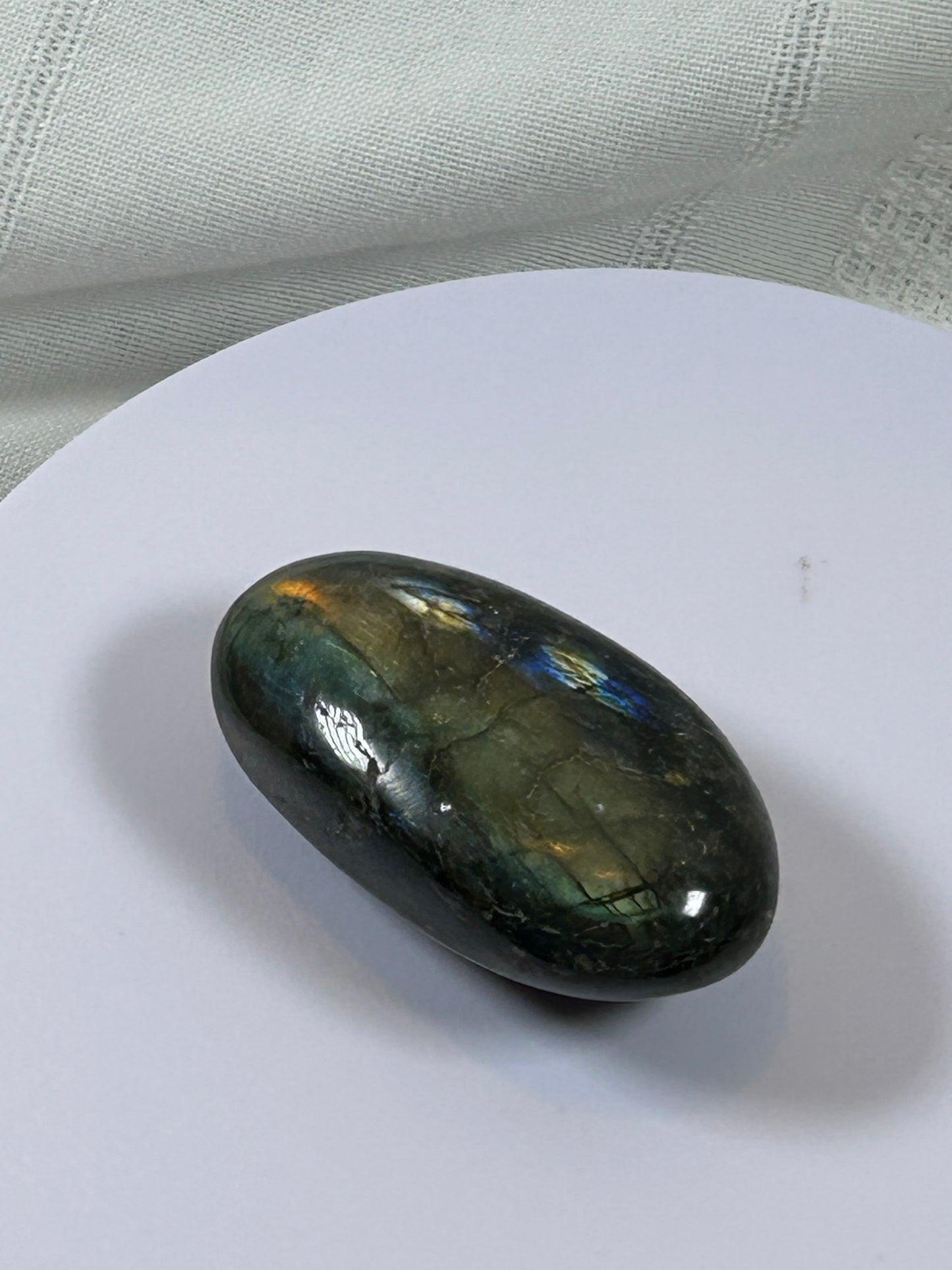 (#128) - LABRADORITE PALM STONE POLISHED - NEW