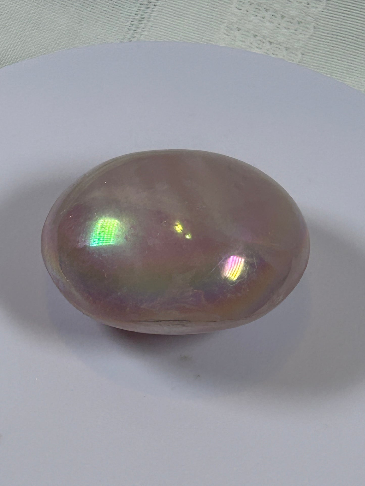 (#131) - ANGEL AURA QUARTZ PALM STONE POLISHED - NEW