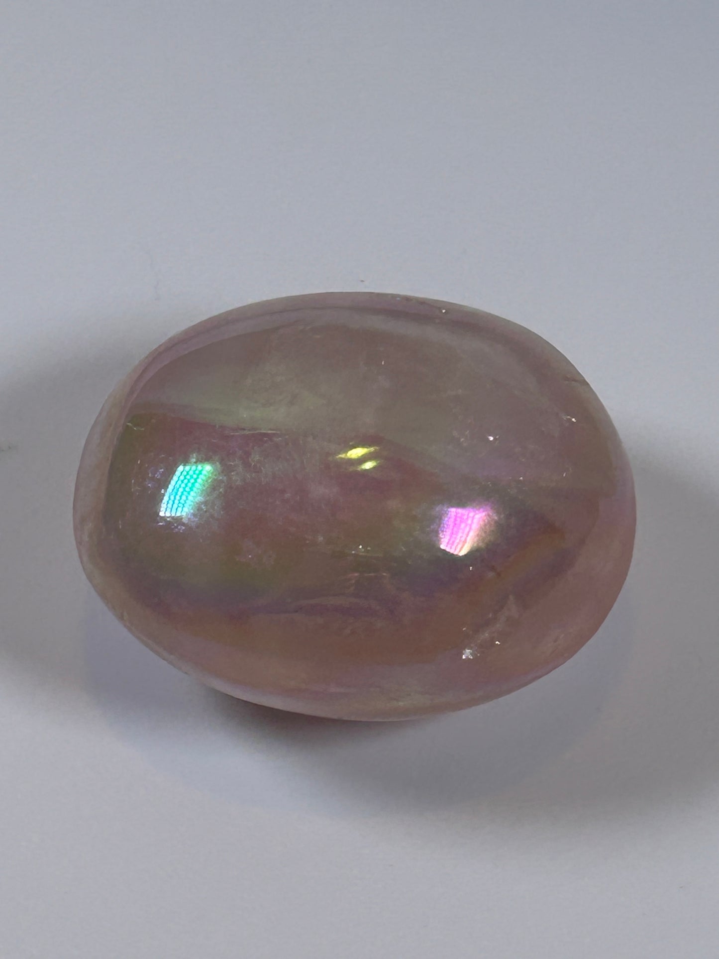 (#132) - ANGEL AURA QUARTZ PALM STONE POLISHED - NEW