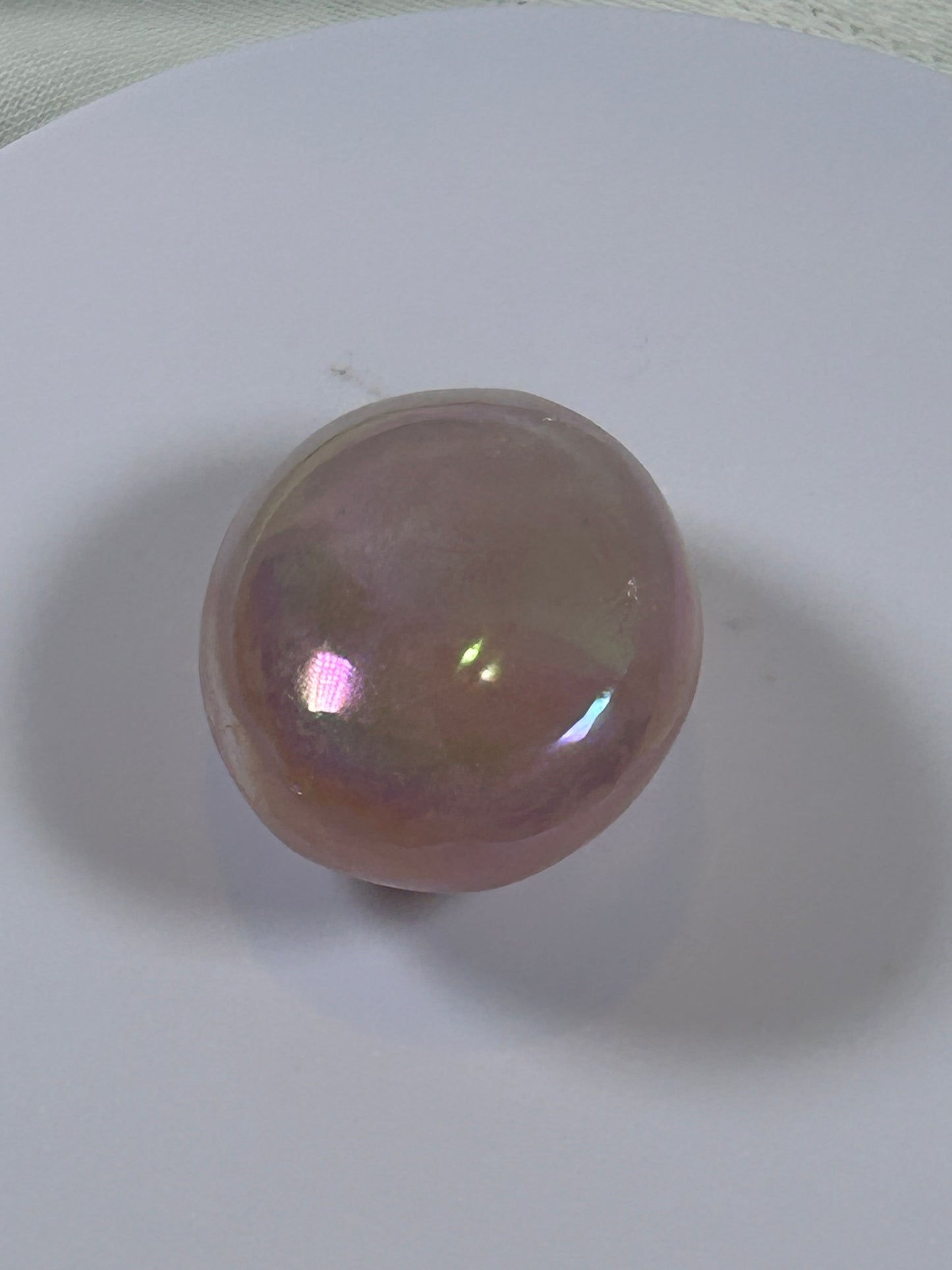 (#132) - ANGEL AURA QUARTZ PALM STONE POLISHED - NEW