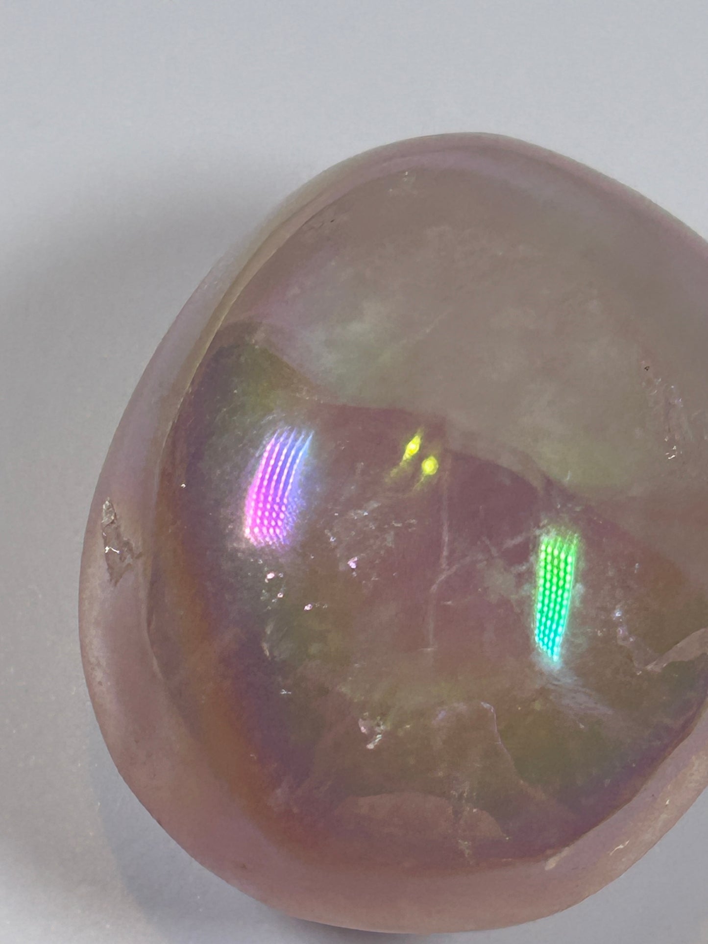 (#132) - ANGEL AURA QUARTZ PALM STONE POLISHED - NEW