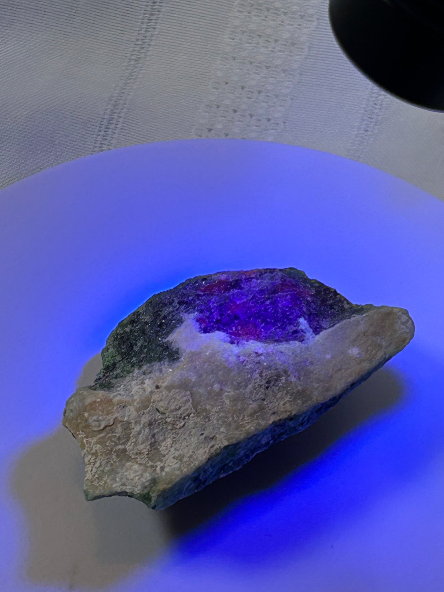 (#149) - RUBY ZOISITE SPECIMEN RAW - NEW