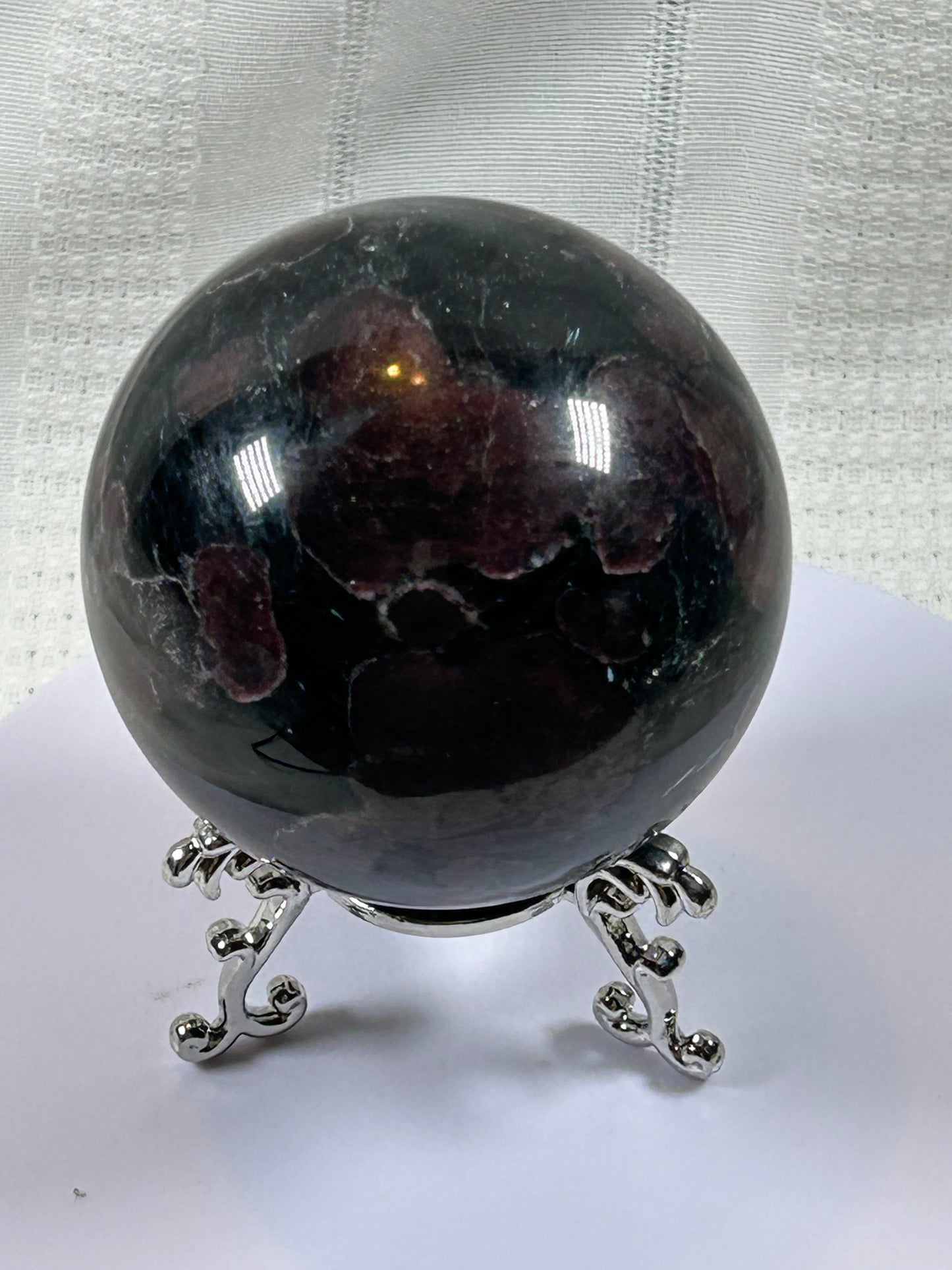 (#152) - GARNET SPHERE POLISHED - NEW