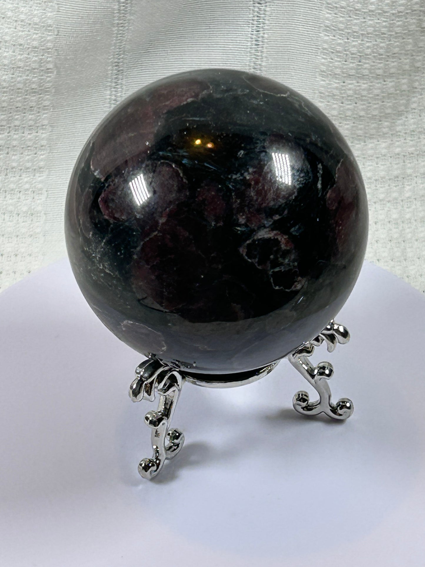 (#152) - GARNET SPHERE POLISHED - NEW