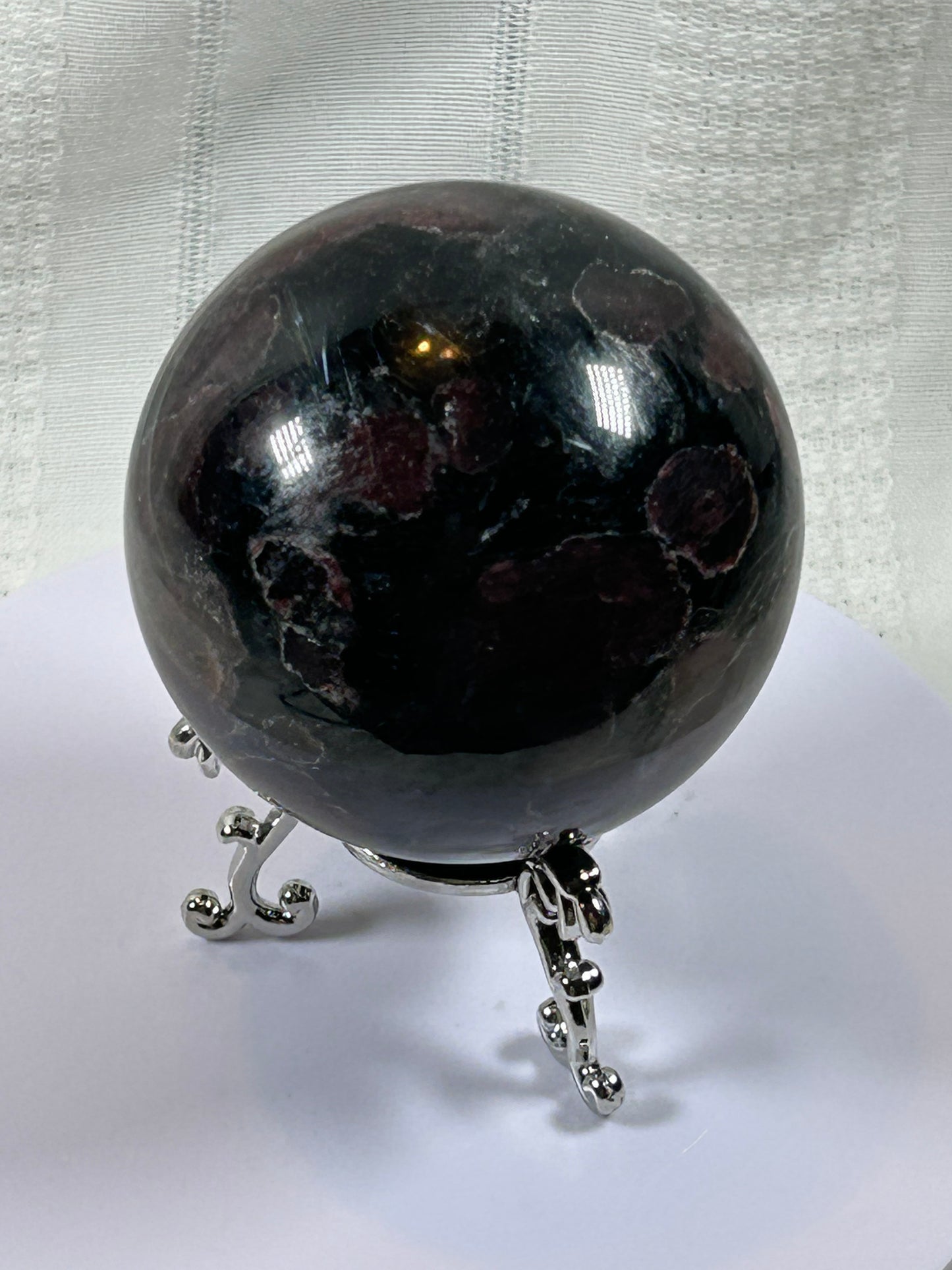 (#152) - GARNET SPHERE POLISHED - NEW