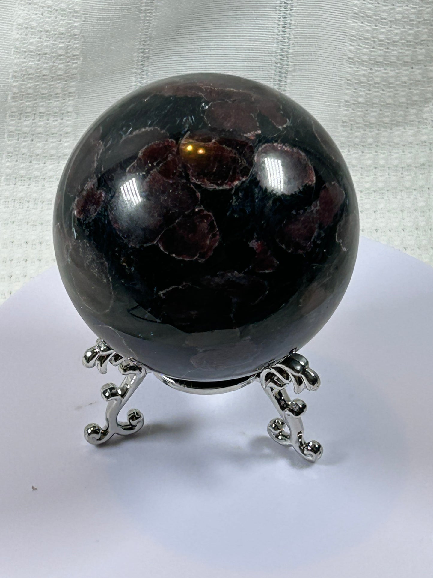 (#152) - GARNET SPHERE POLISHED - NEW