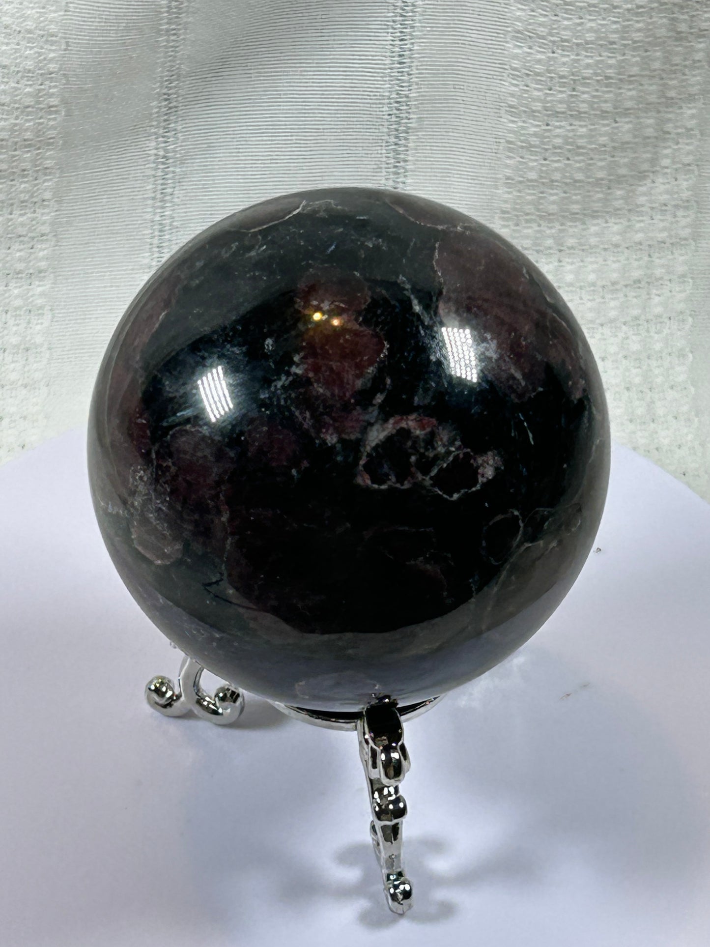 (#152) - GARNET SPHERE POLISHED - NEW
