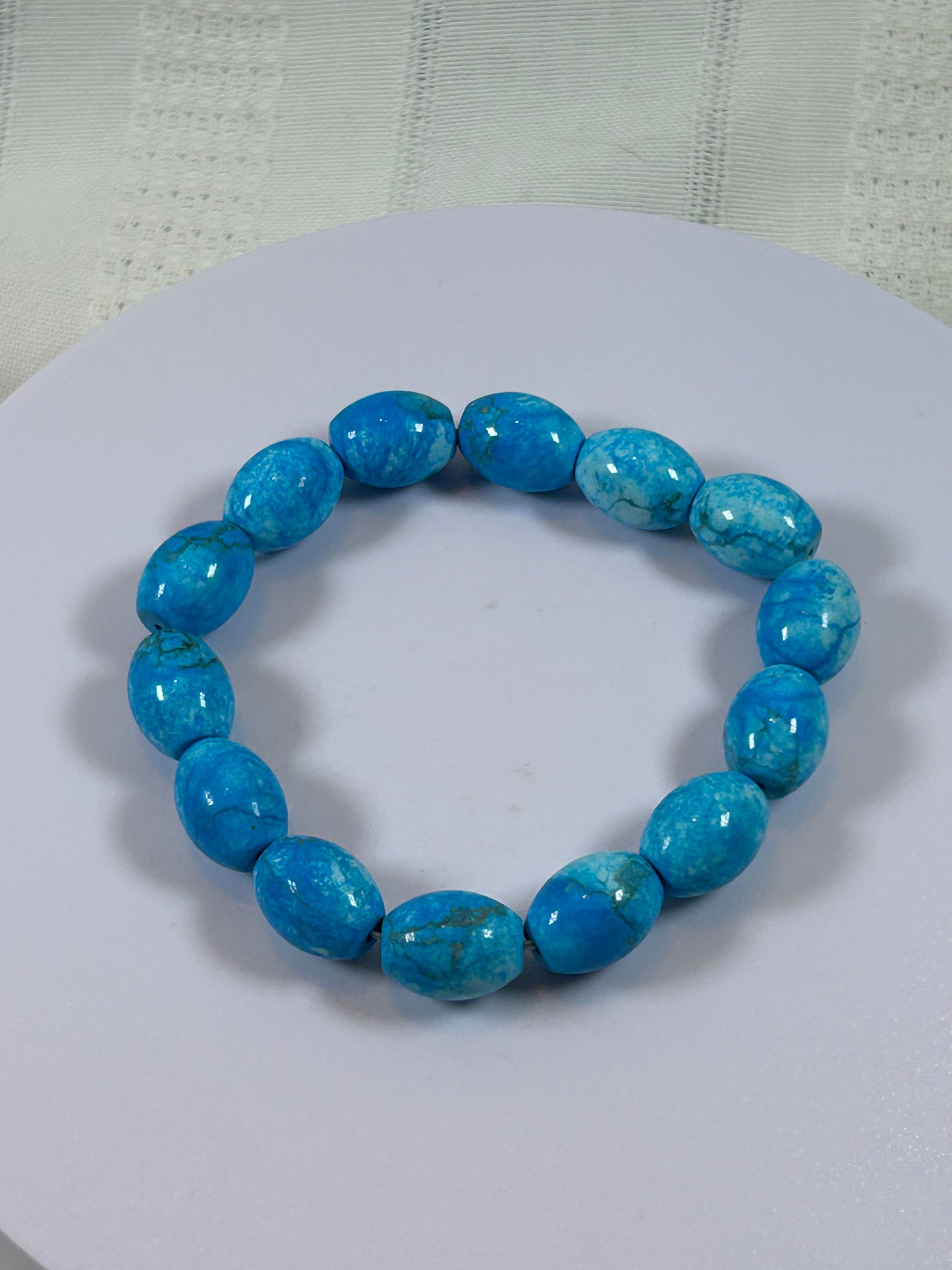 (#191) - LARGE BLUE HOWLITE CRYSTAL BRACELET - NEW