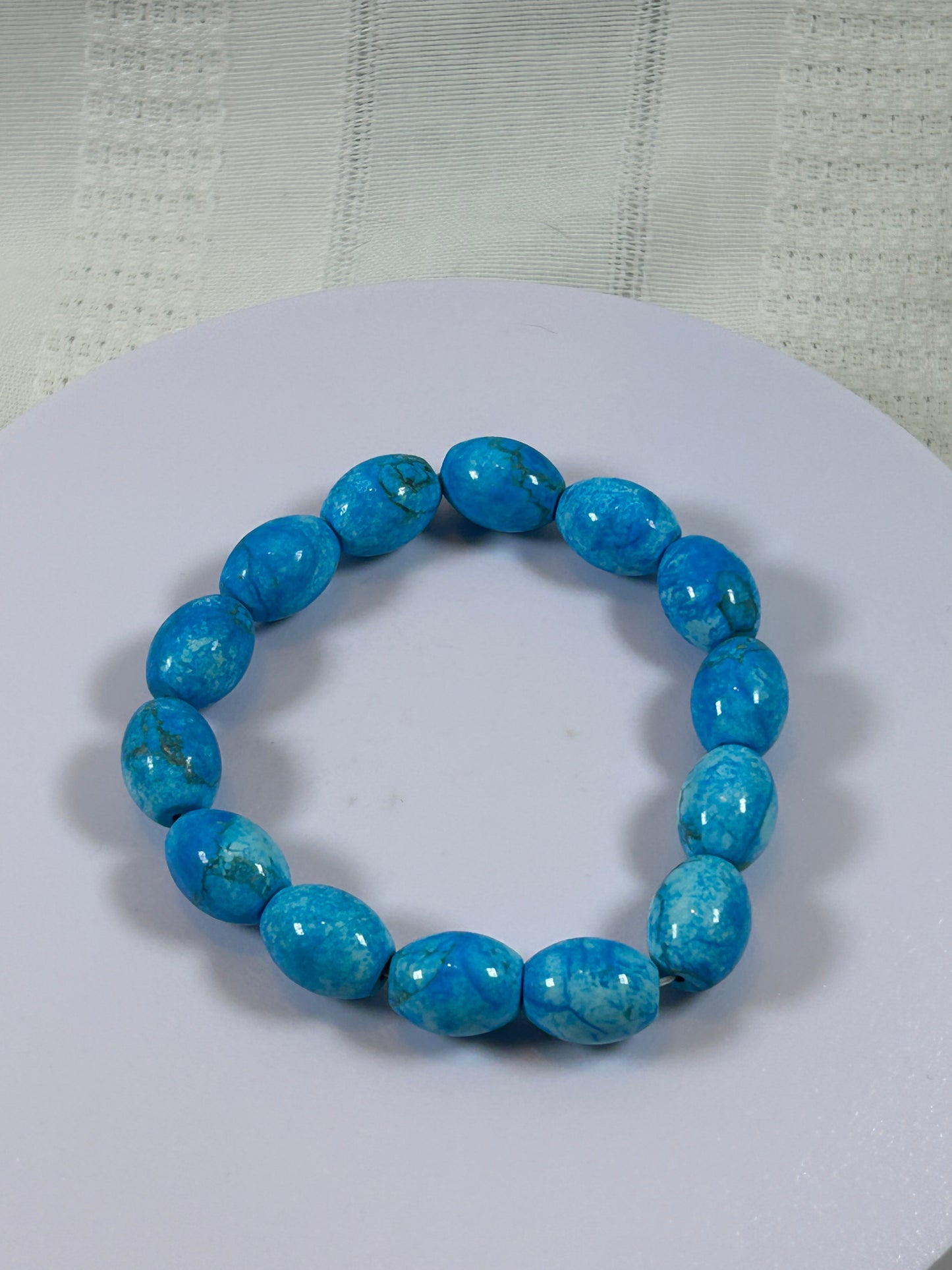 (#191) - LARGE BLUE HOWLITE CRYSTAL BRACELET - NEW