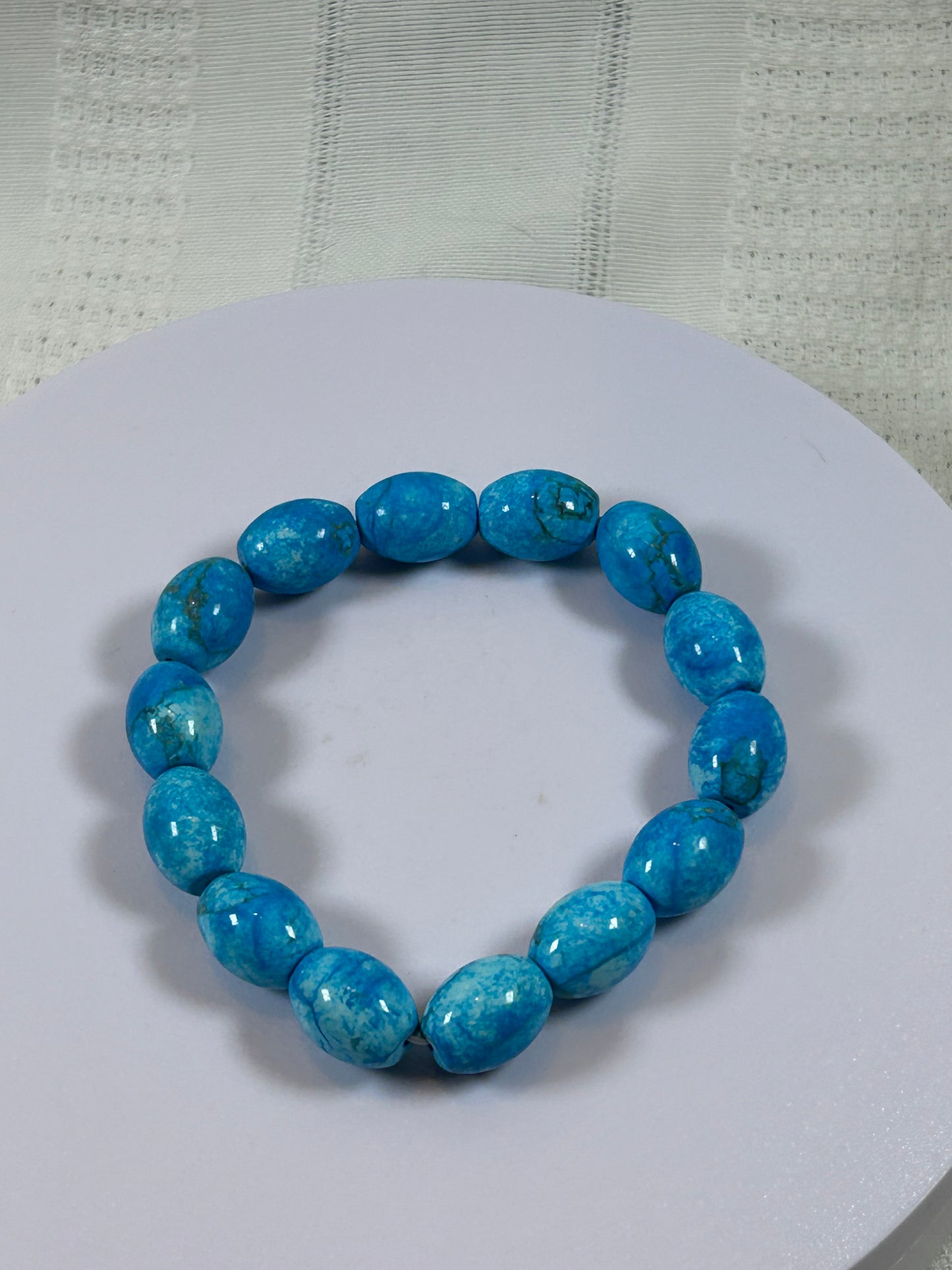 (#191) - LARGE BLUE HOWLITE CRYSTAL BRACELET - NEW