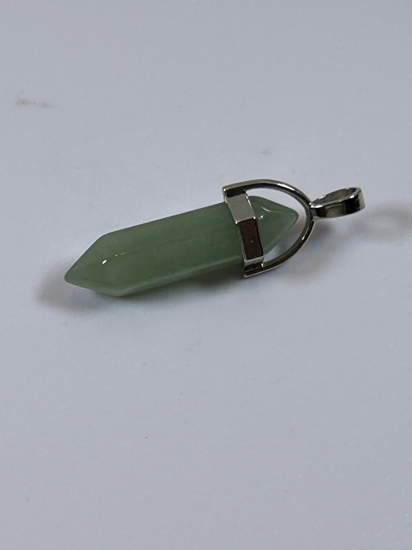 (#206) - GREEN AVENTURINE DOUBLE POINT PENDANT - NEW
