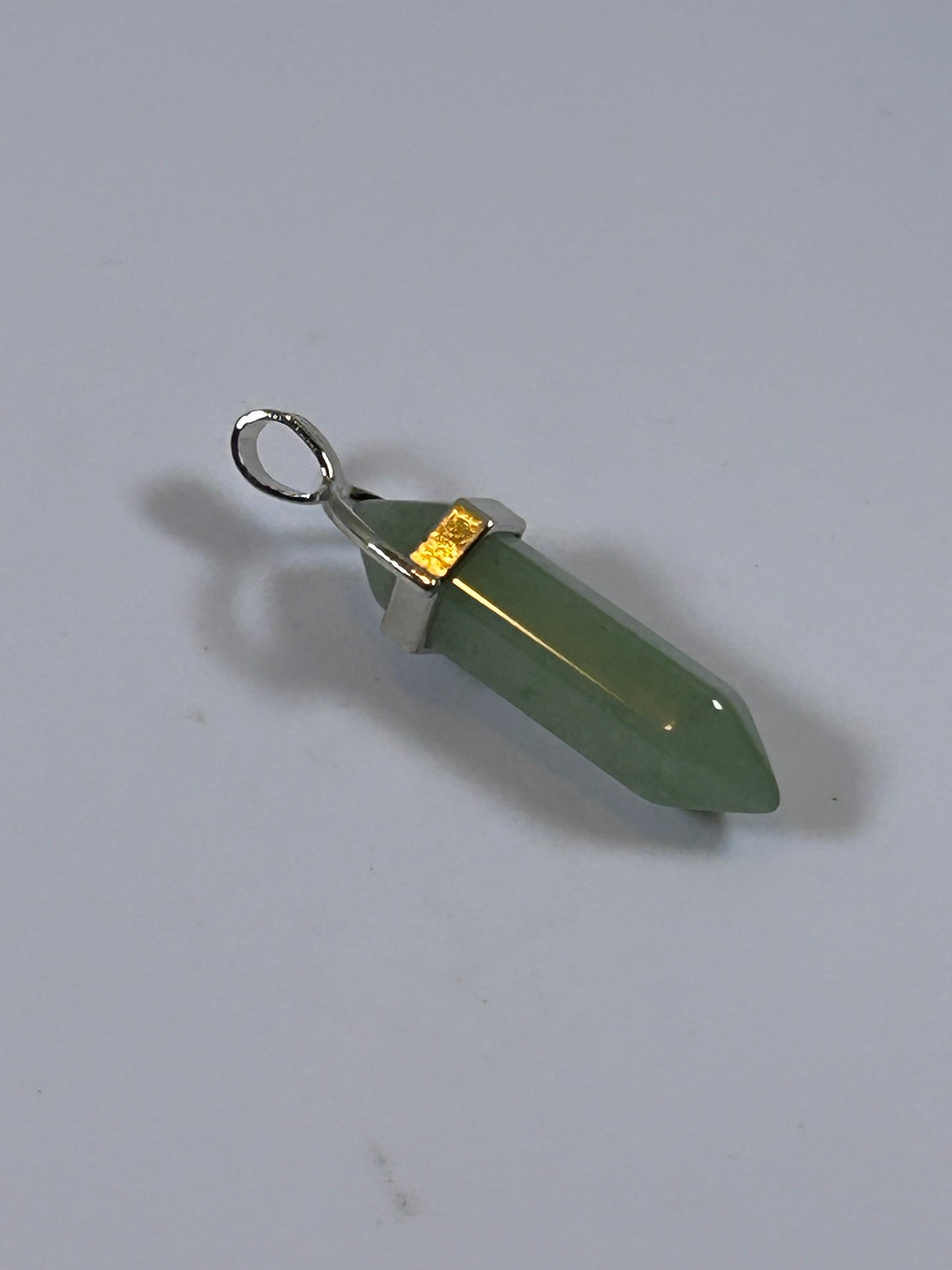 (#206) - GREEN AVENTURINE DOUBLE POINT PENDANT - NEW