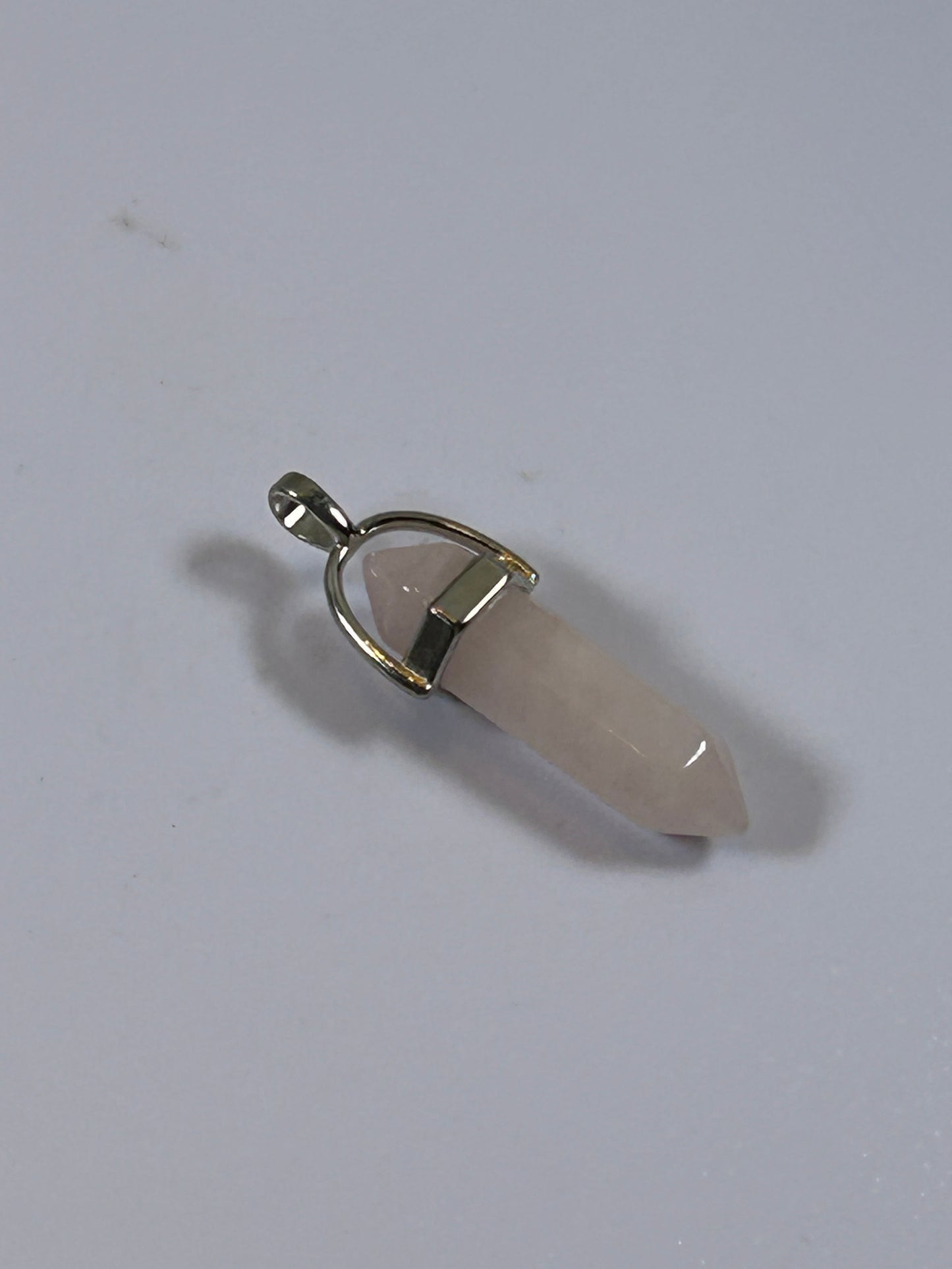 (#208) - ROSE QUARTZ DOUBLE POINT PENDANT - NEW