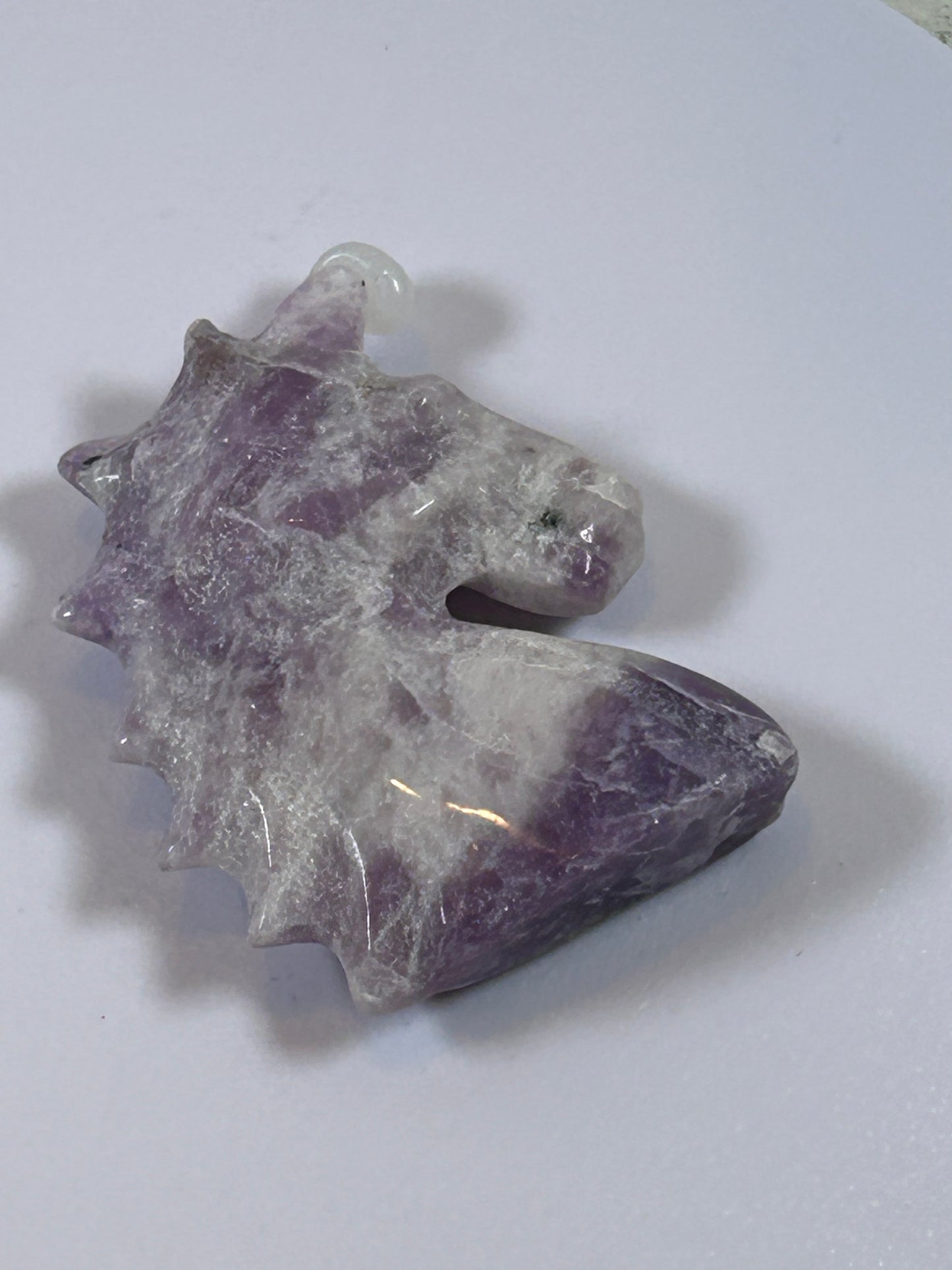 (#220) - DREAM AMETHYST UNICORN CARVING - NEW