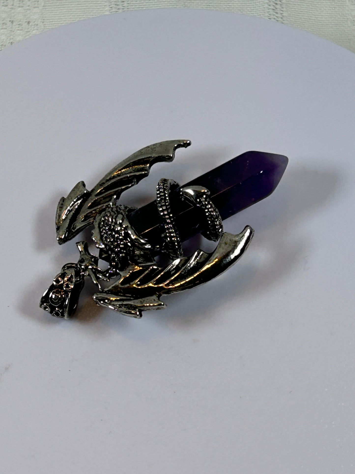 (#215) - AMETHYST POINT PENDANT WITH WINGS - NEW