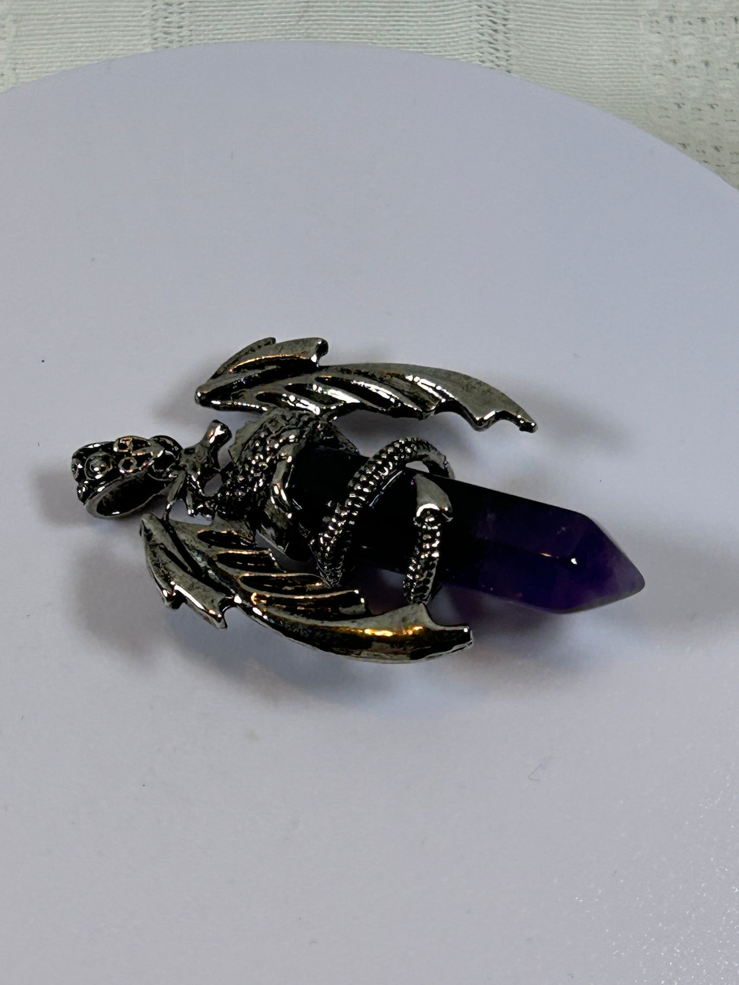 (#215) - AMETHYST POINT PENDANT WITH WINGS - NEW