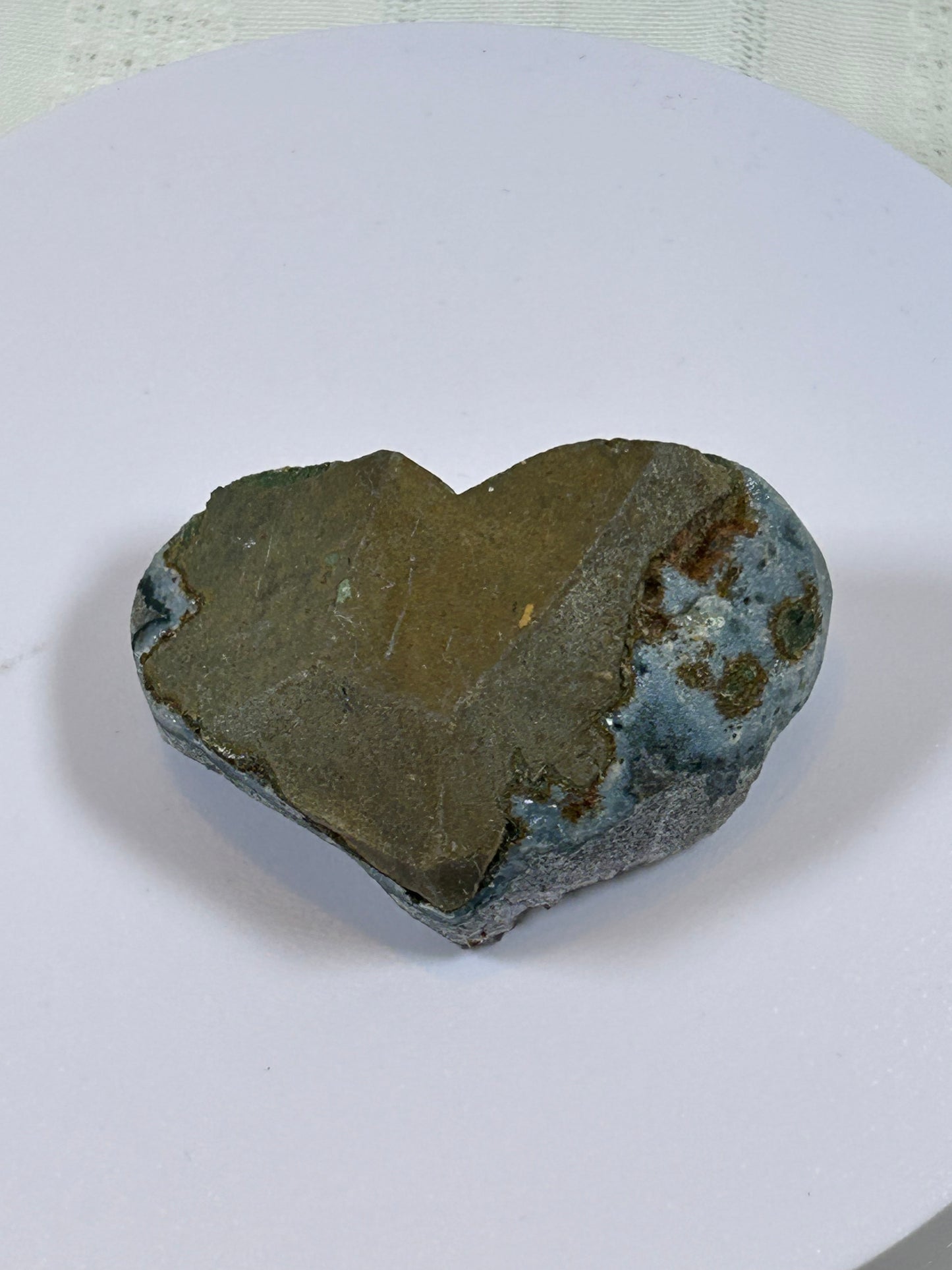 (#197) - AMETHYST HEART SPECIMEN RAW - NEW