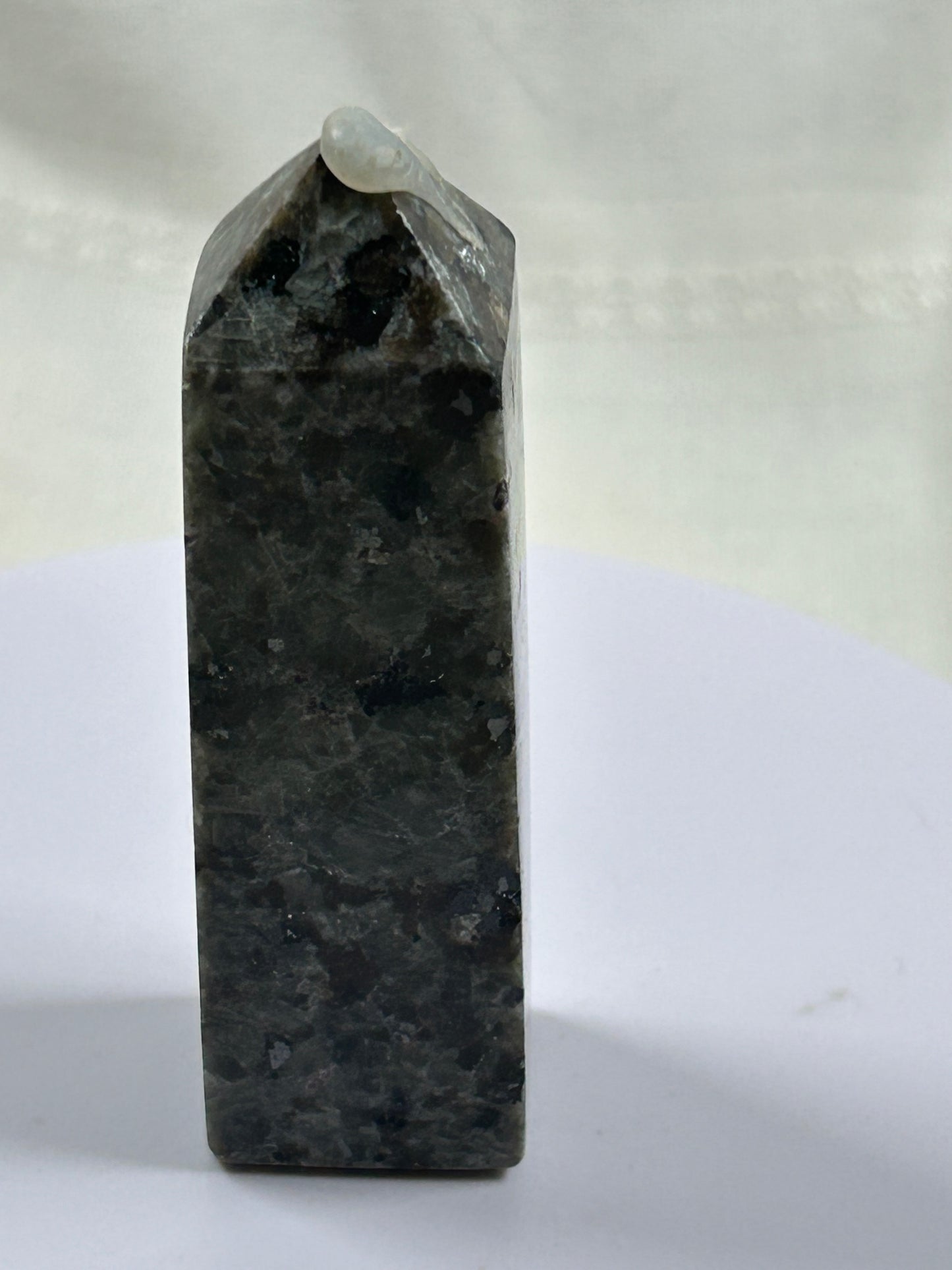 (#647) - Yooperlite Tower - New