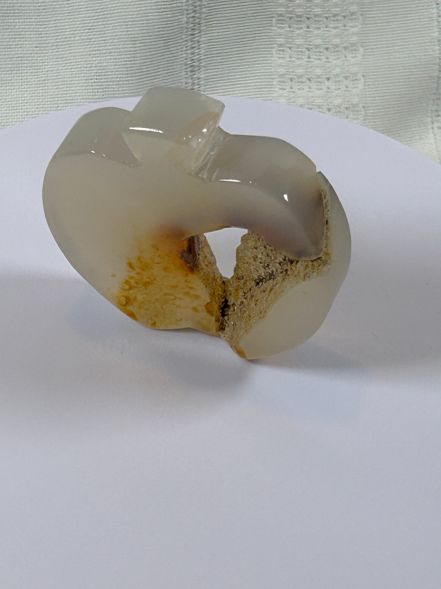 AGATE APPLE CARVING - NEW