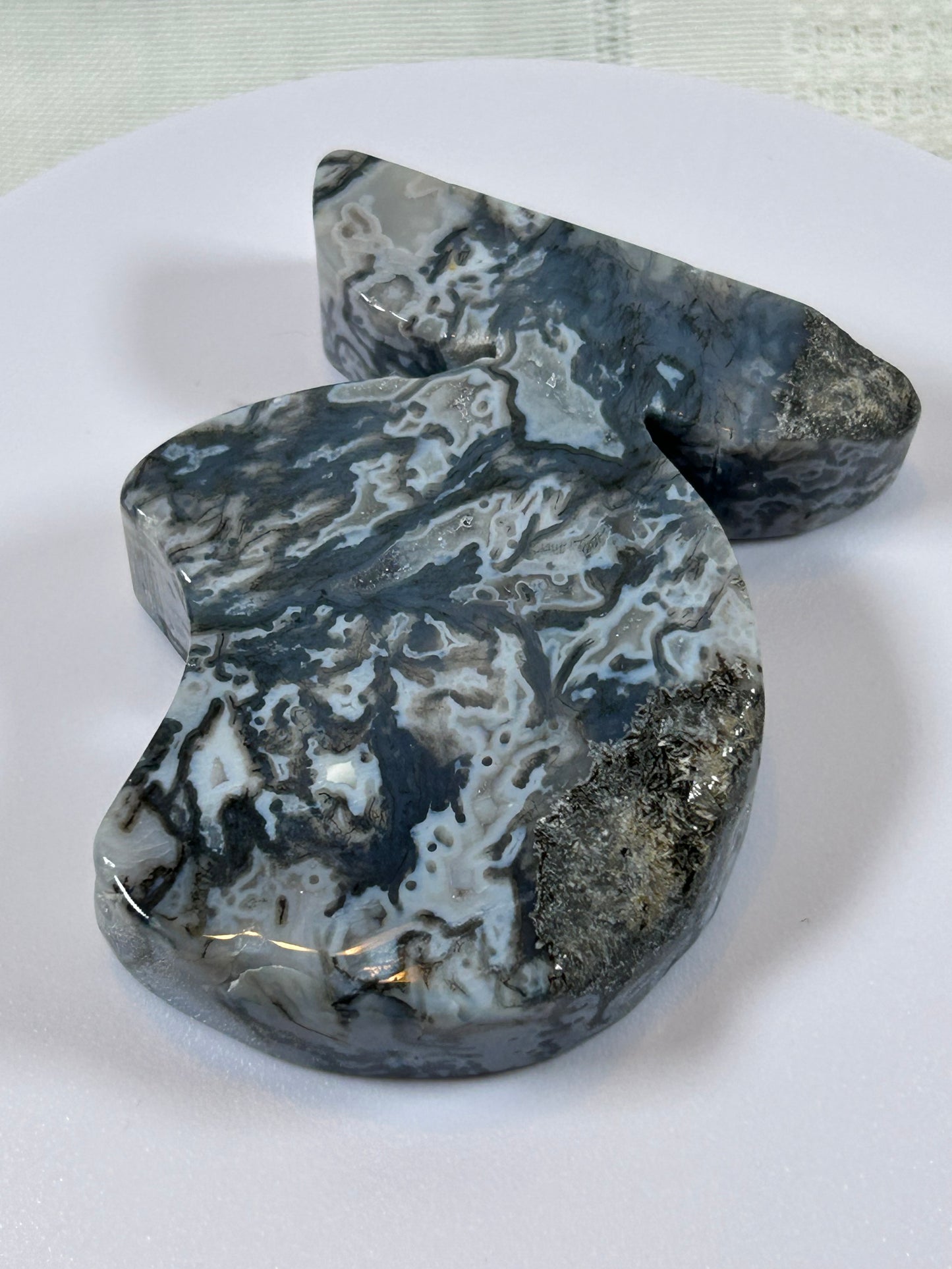 (#6) - OCEAN JASPER 3/4 MOON CARVING - NEW