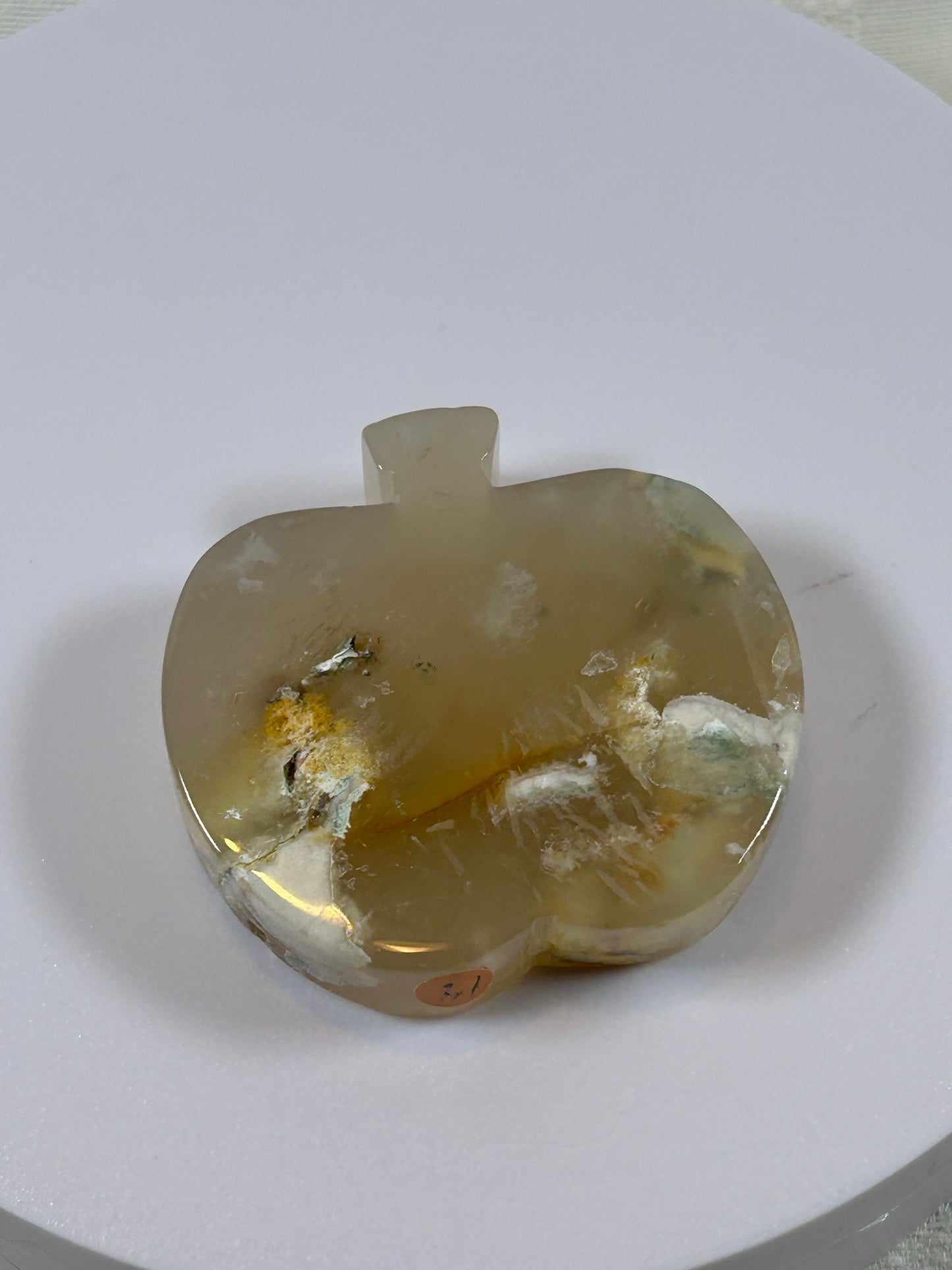 AGATE APPLE CARVING - NEW