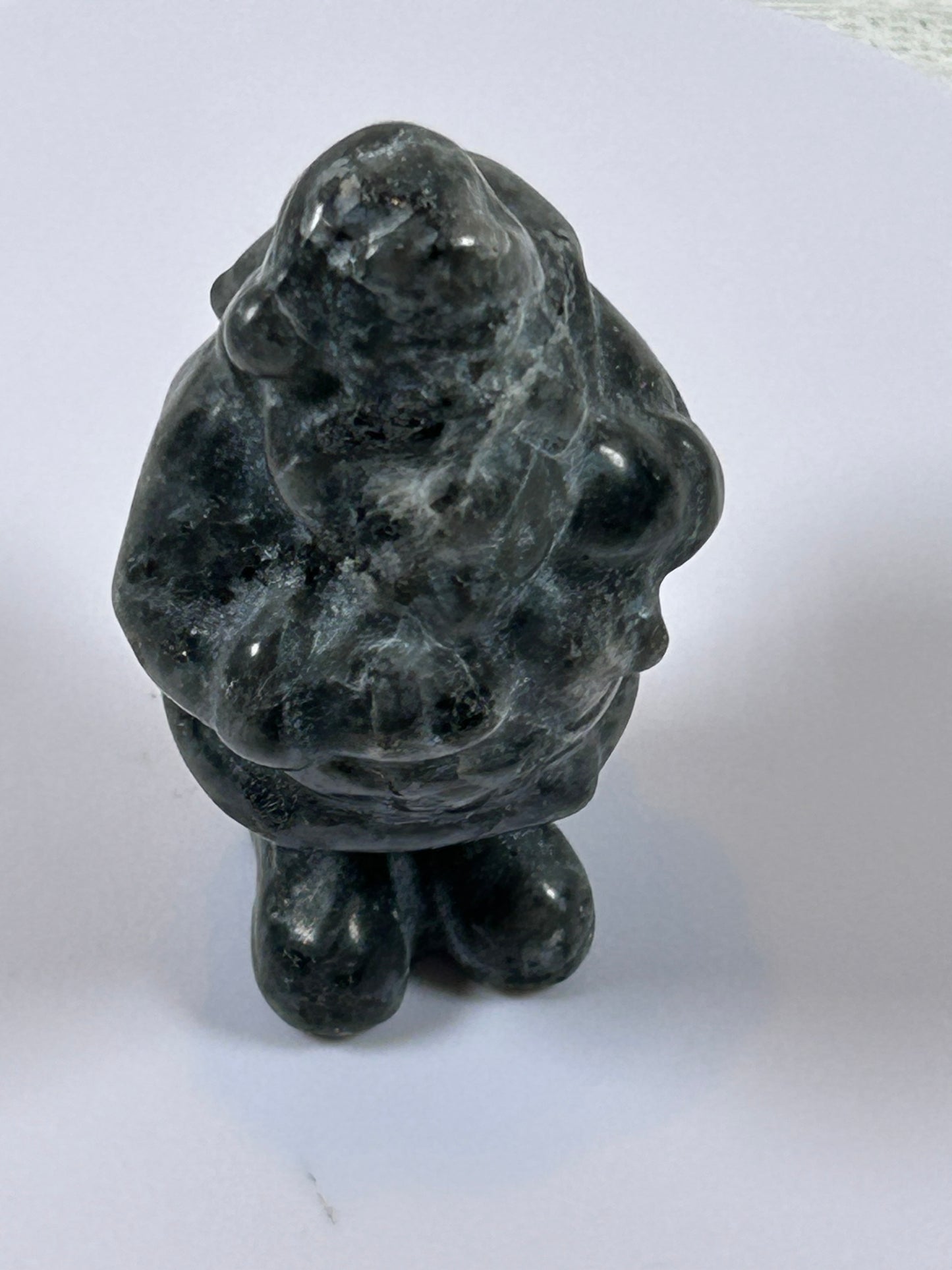 (#28) - LARVIKITE SANTA CARVING - NEW