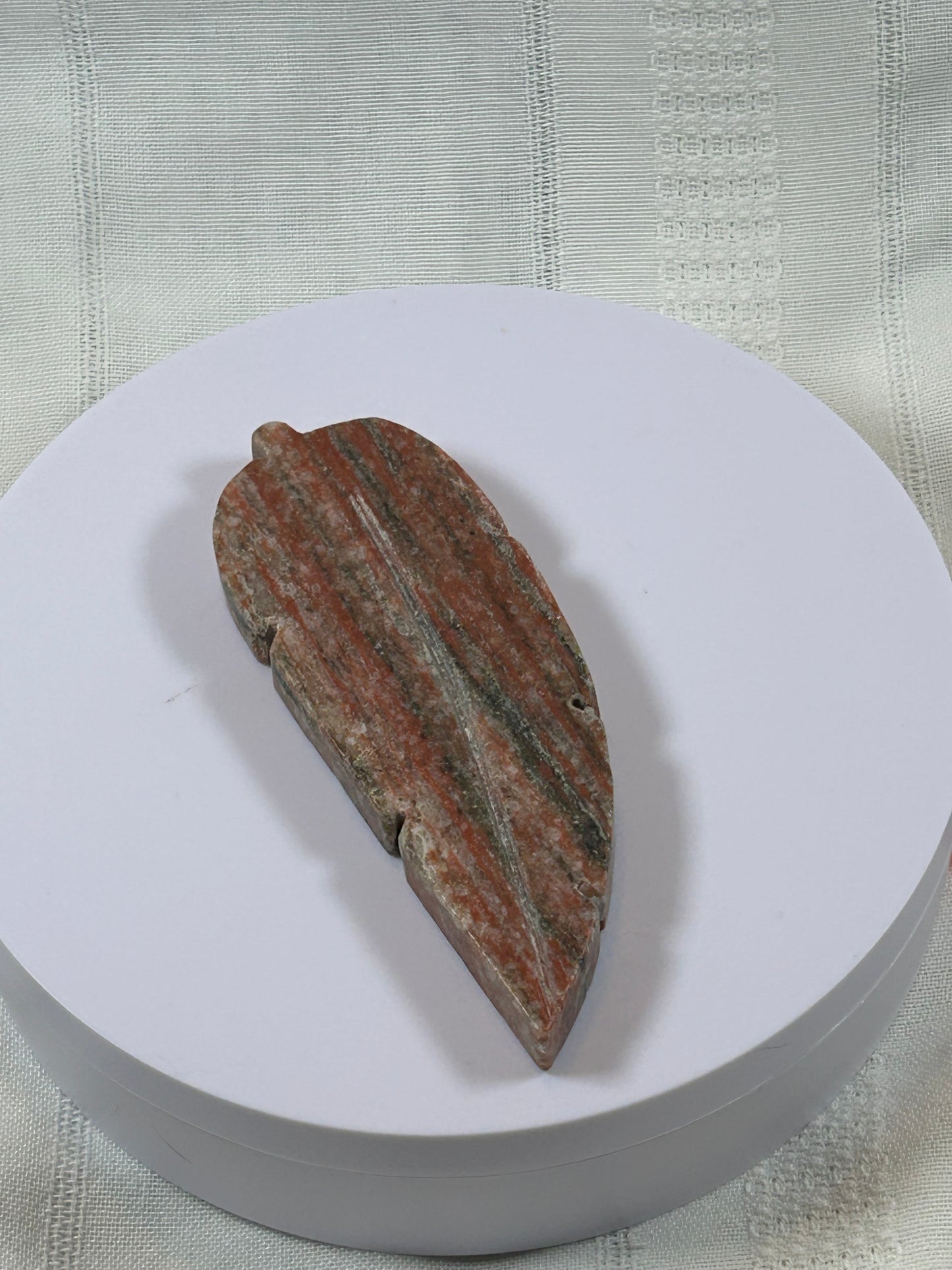(#27) - RED JASPER FEATHER CARVING - NEW