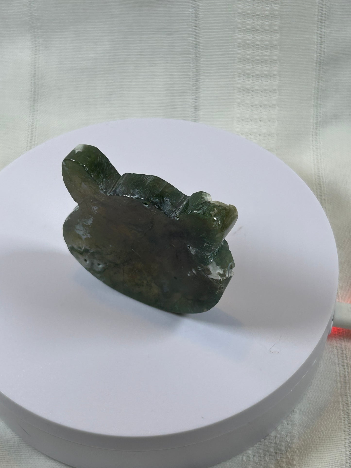 (#40) - GREEN MOSS AGATE BEAR HEAD CARVING - NEW