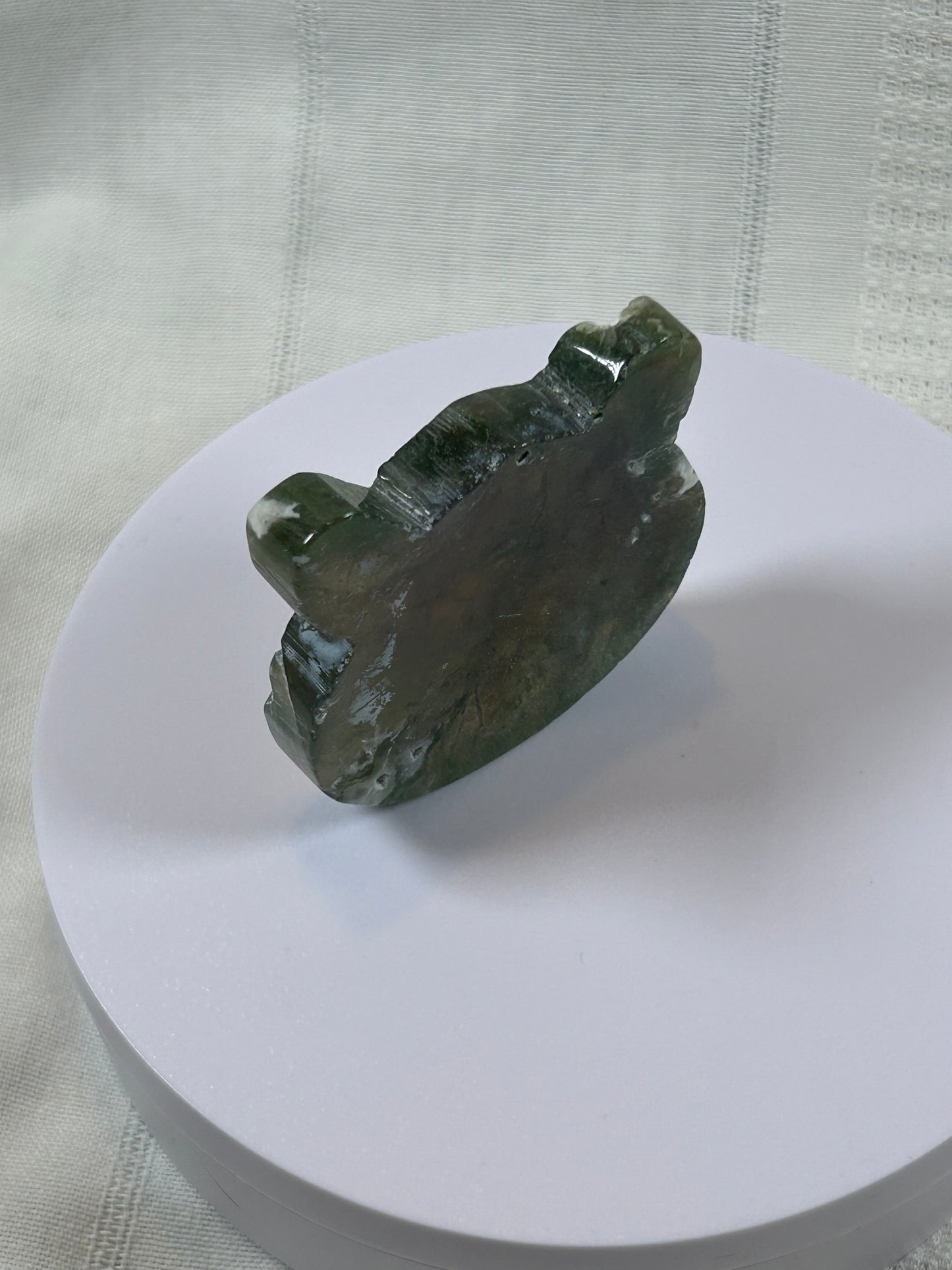 (#40) - GREEN MOSS AGATE BEAR HEAD CARVING - NEW