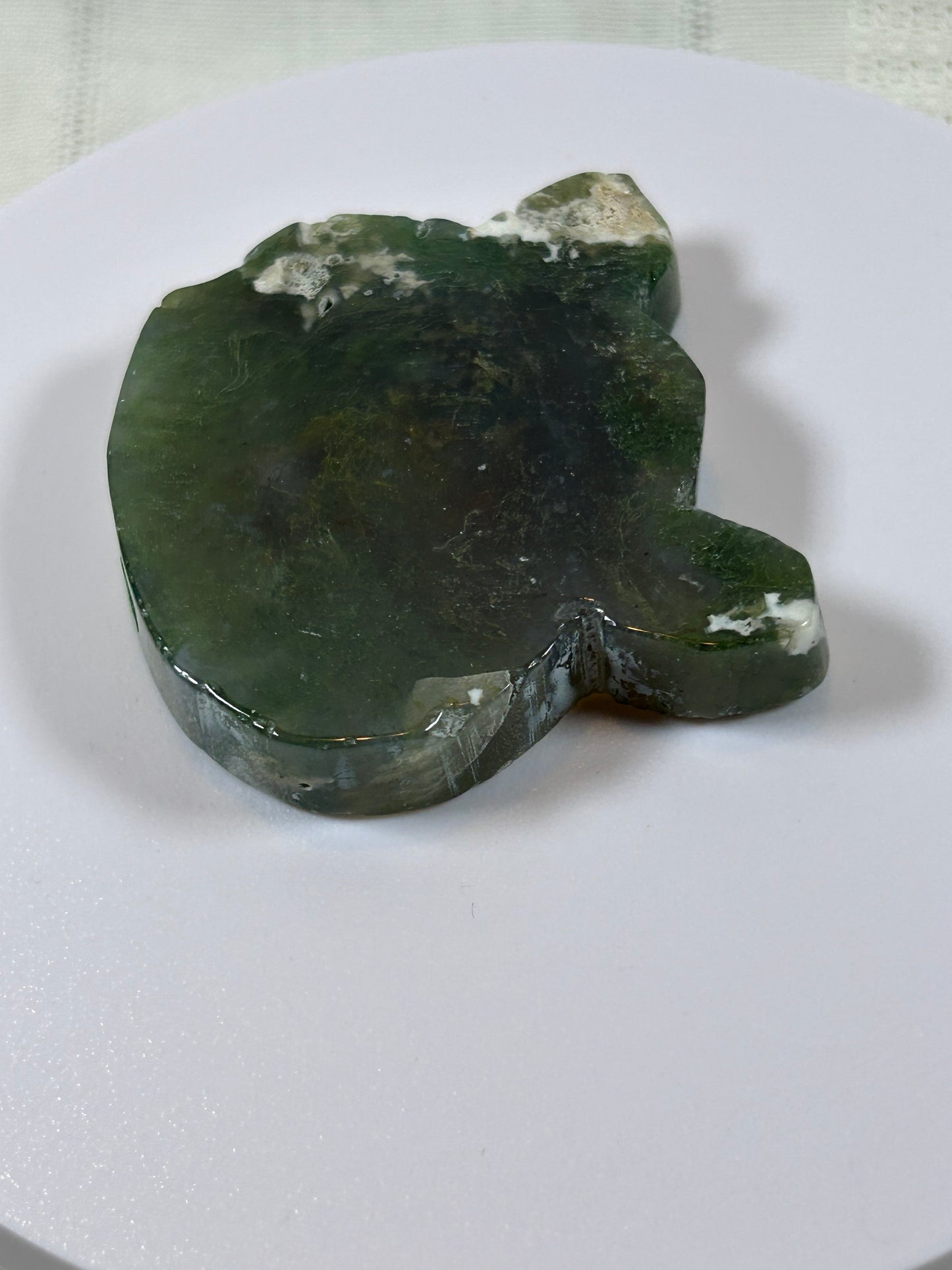 (#40) - GREEN MOSS AGATE BEAR HEAD CARVING - NEW