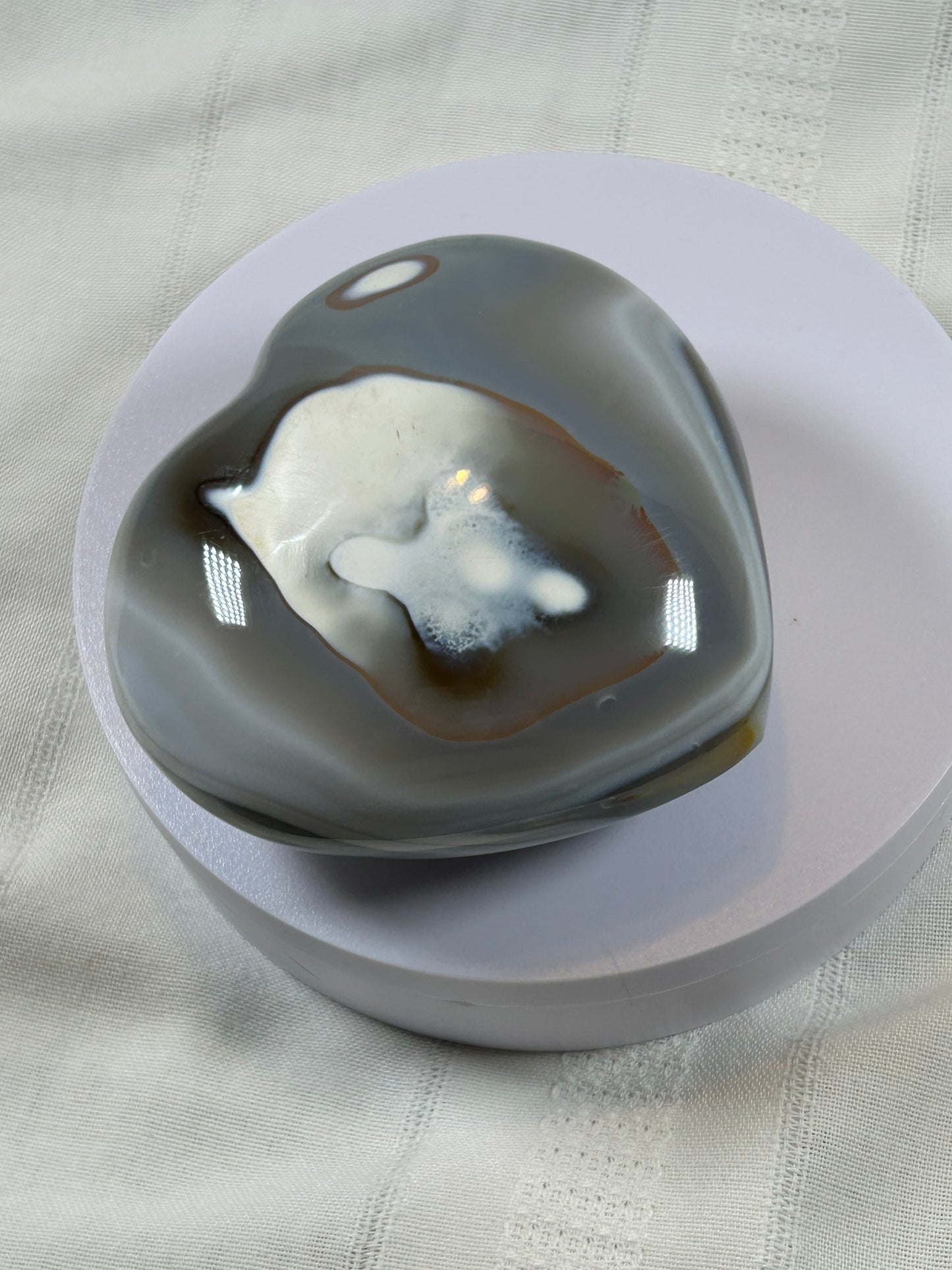 (#41) - LARGE ORCA AGATE HEART CARVING - NEW
