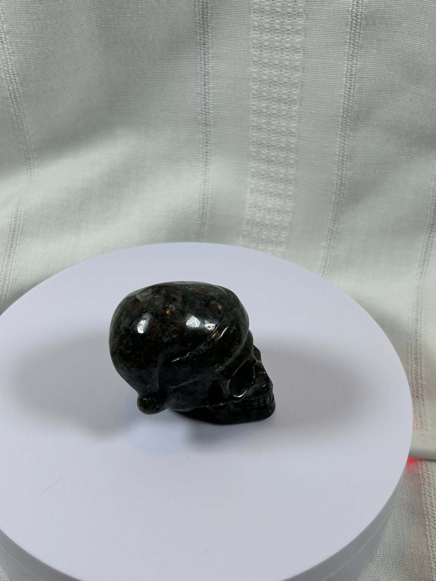 (#57) - YOOPERLITE SKULL WITH SANTA HAT - NEW