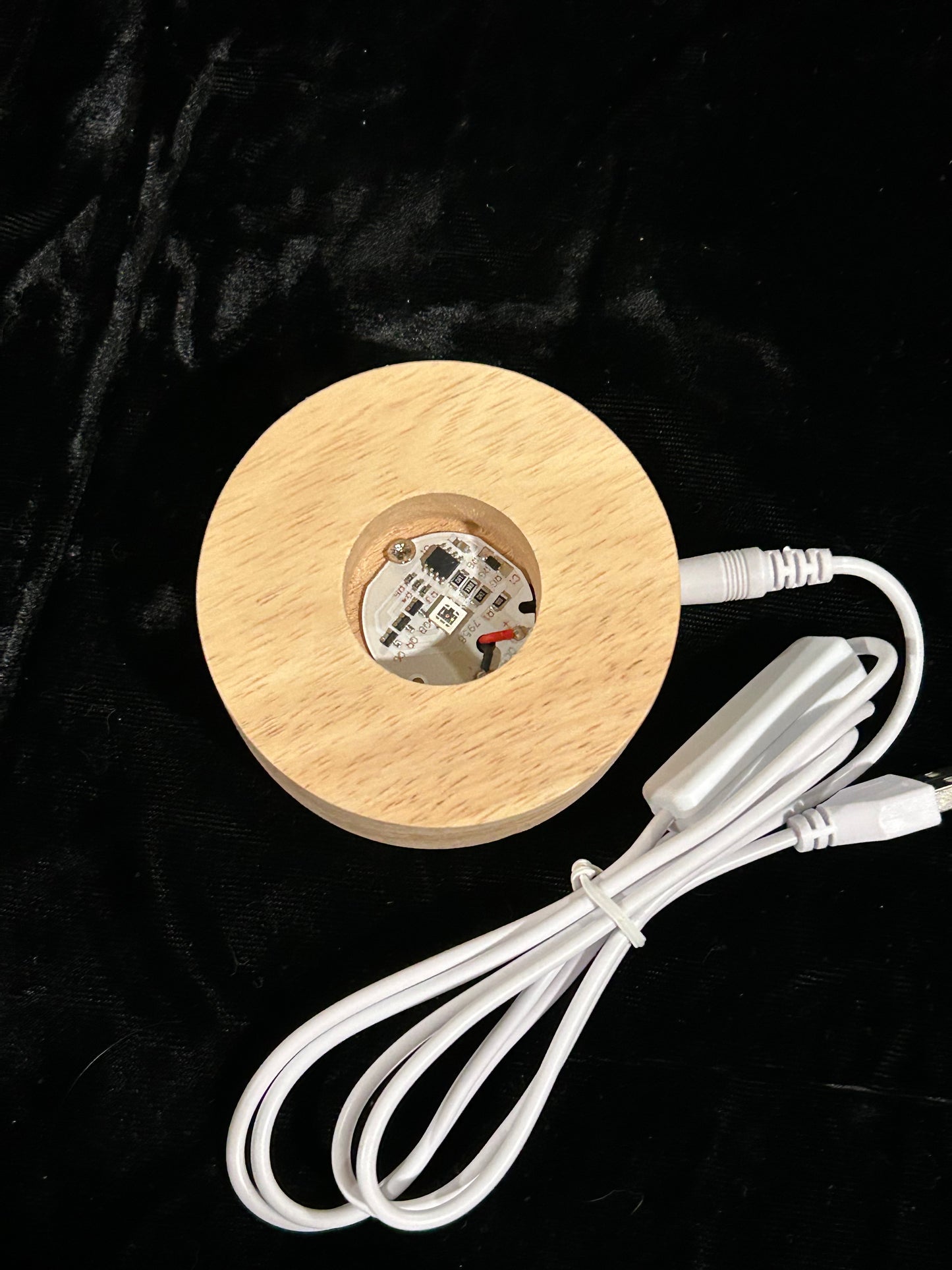 (#1297) - Sphere Holder - Wood - Color Changing Medium Round - New